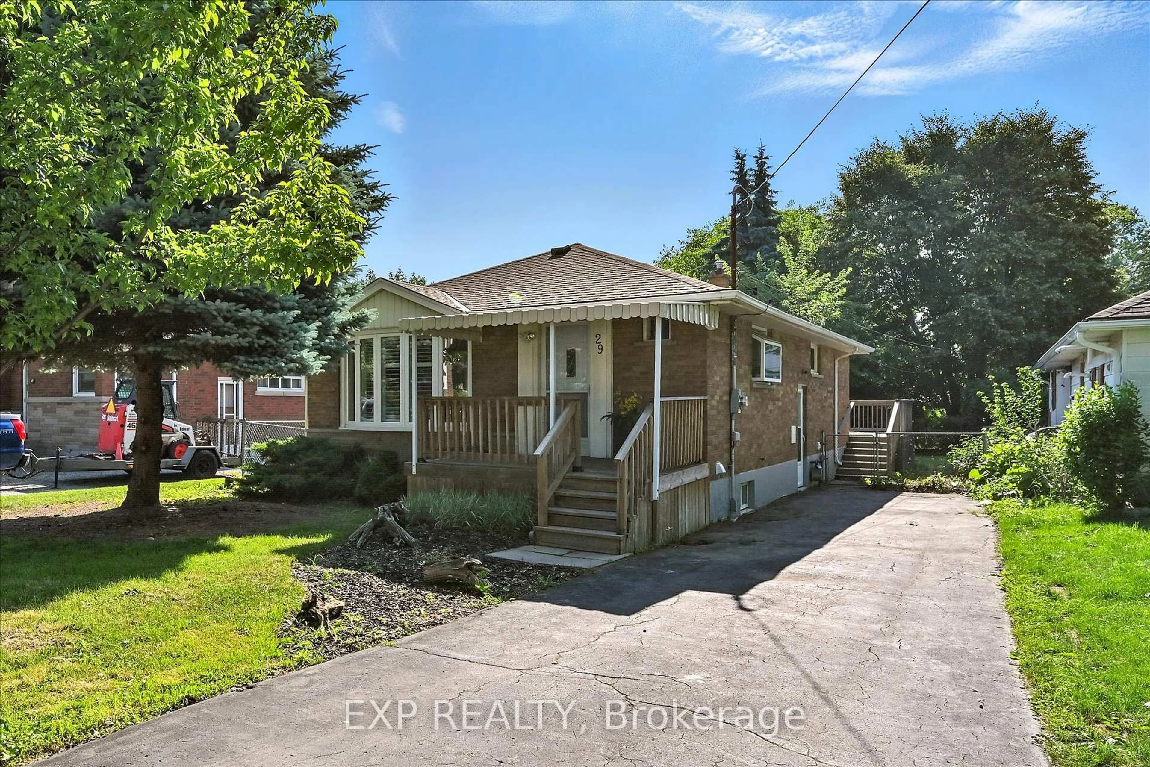 Unknown for 29 West 21st St, Hamilton Ontario L9C 4M3