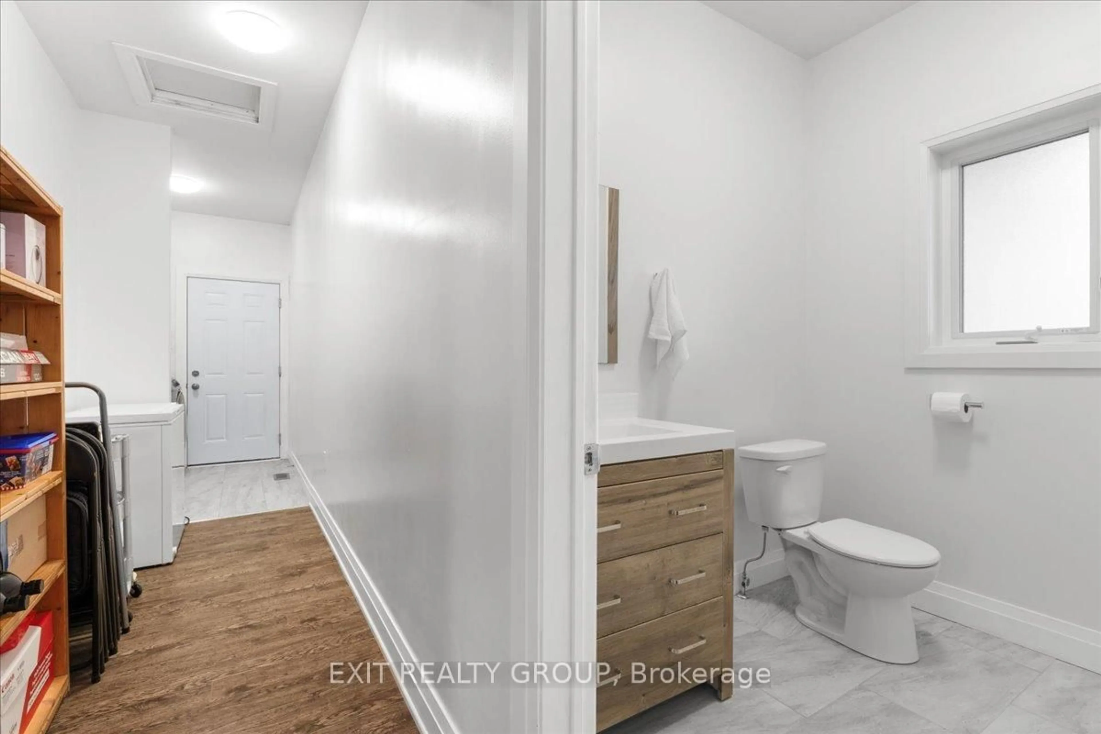 Standard bathroom, unknown for 90 Timberland Dr, Trent Hills Ontario K0L 1Z0
