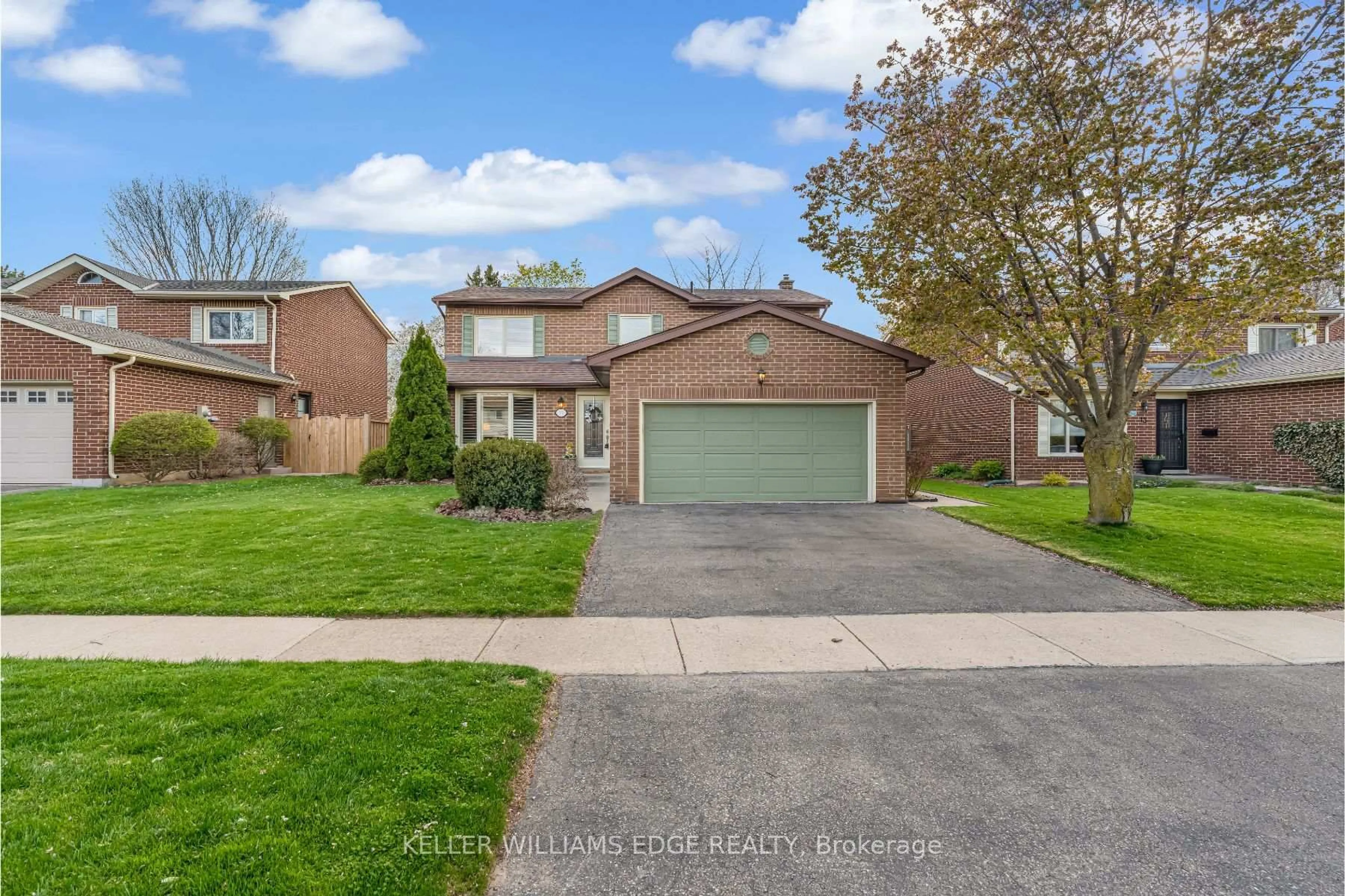 Unknown for 11 Riley St, Hamilton Ontario L9H 7C6