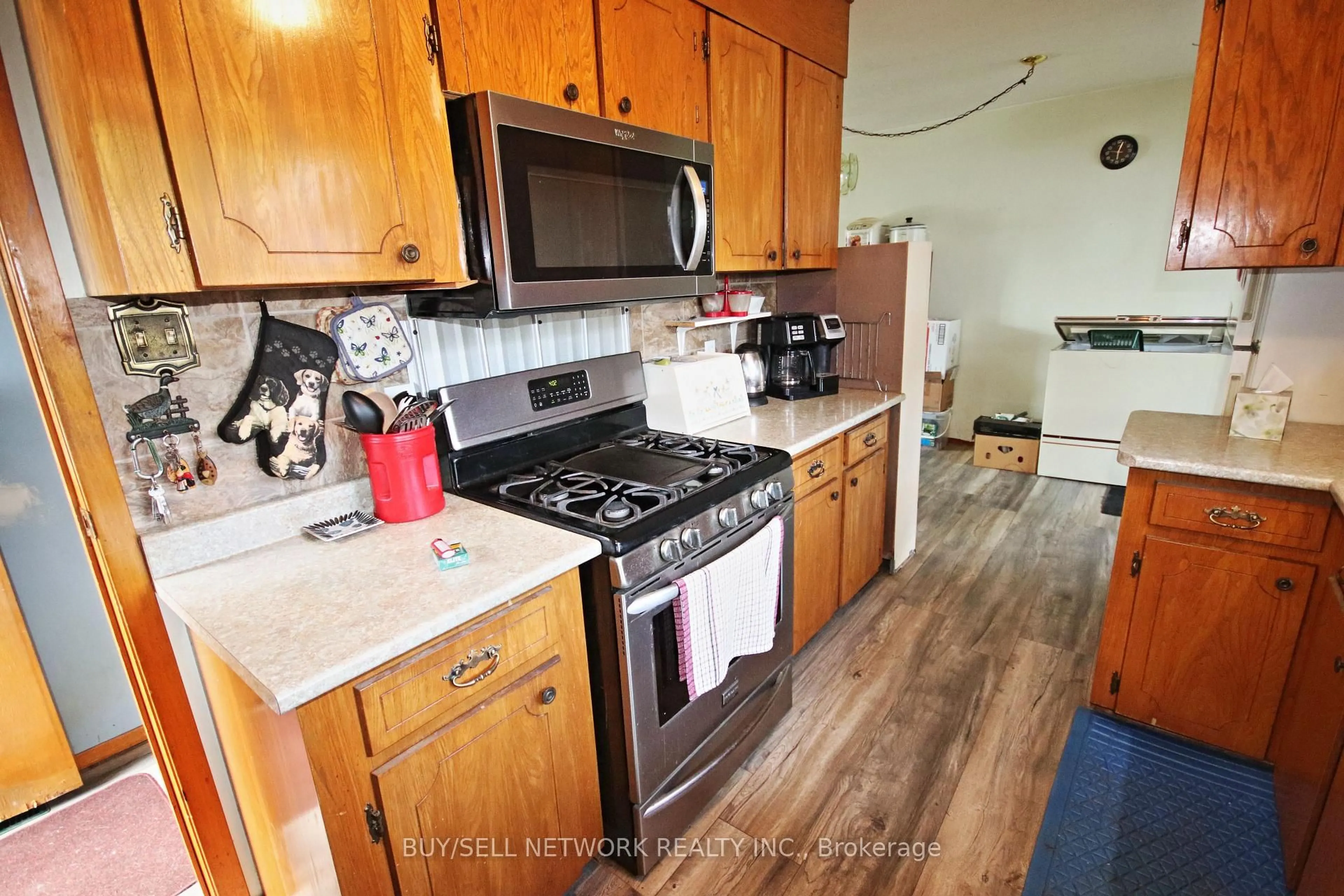 Standard kitchen, unknown for 9 Hemlock St, Highlands East Ontario K0L 1M0