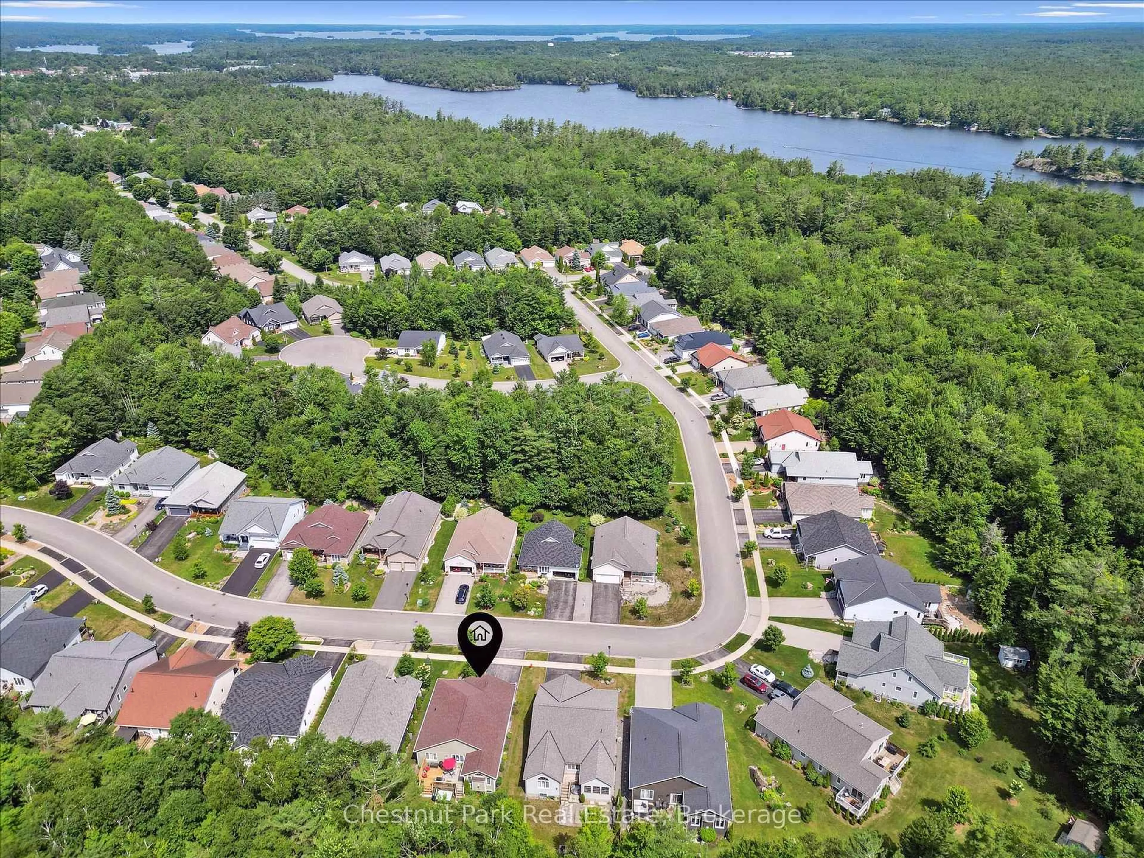 A pic from outside/outdoor area/front of a property/back of a property/a pic from drone, water/lake/river/ocean view for 153 Pineridge Gate, Gravenhurst Ontario P1P 0A3