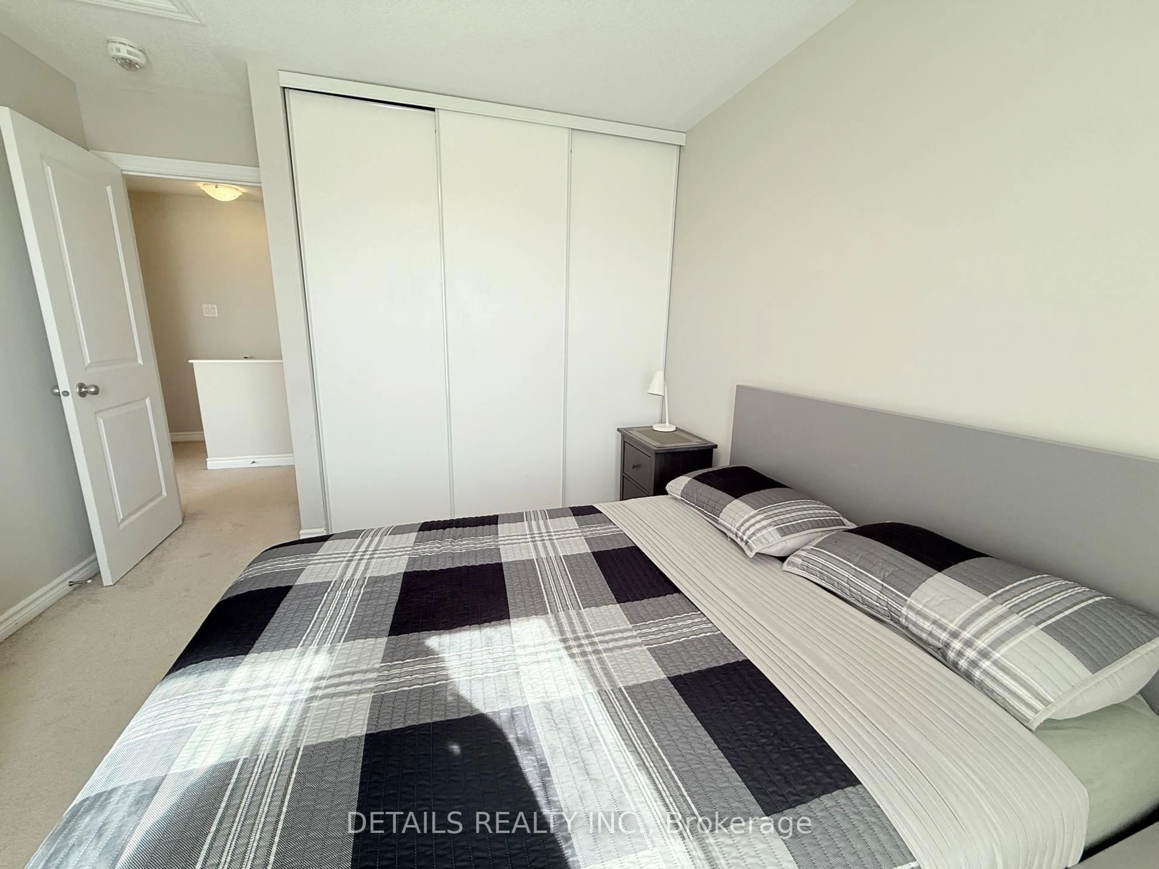 Bedroom with bed, unknown for 743 Magnolia St #B, Ottawa Ontario K4A 3W4