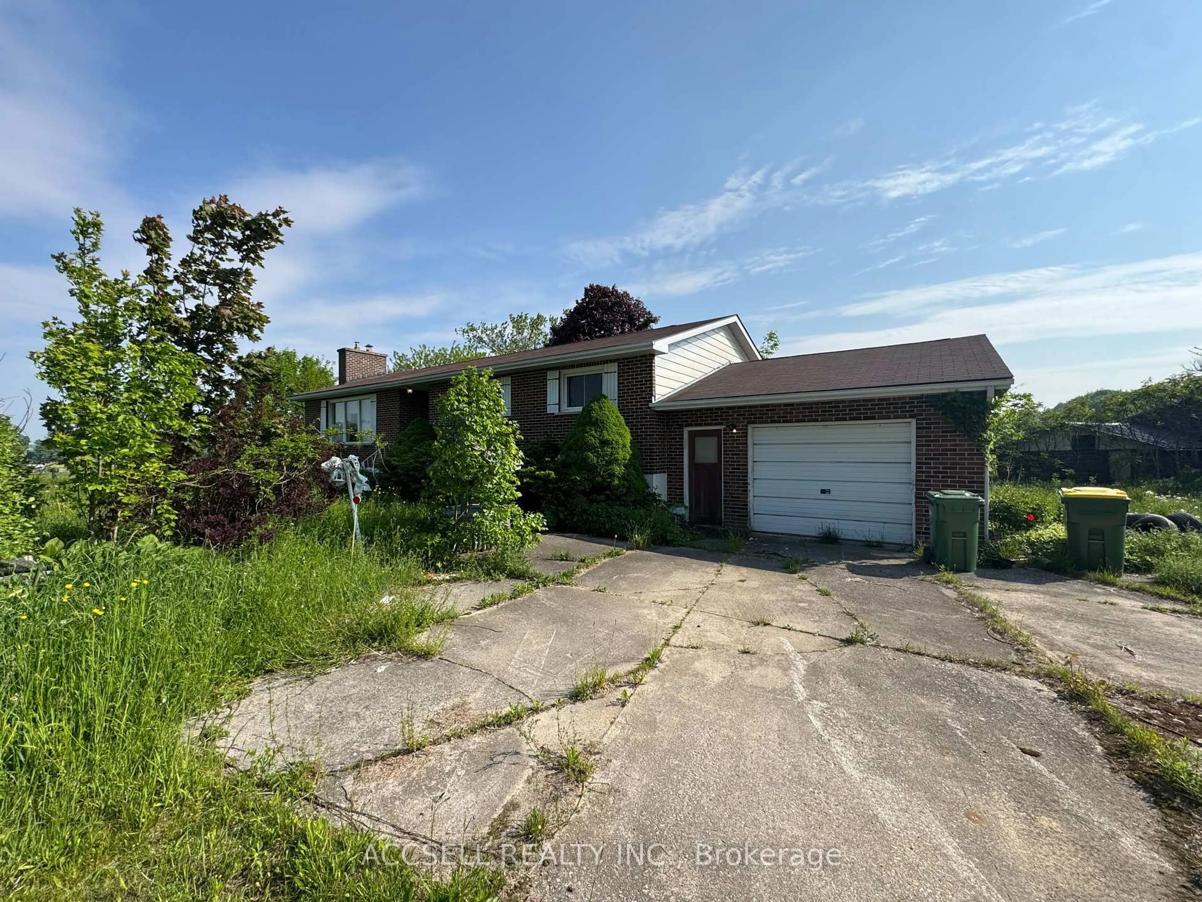 A pic from outside/outdoor area/front of a property/back of a property/a pic from drone, street for 794462 East Back Line, Grey Highlands Ontario N0C 1E0