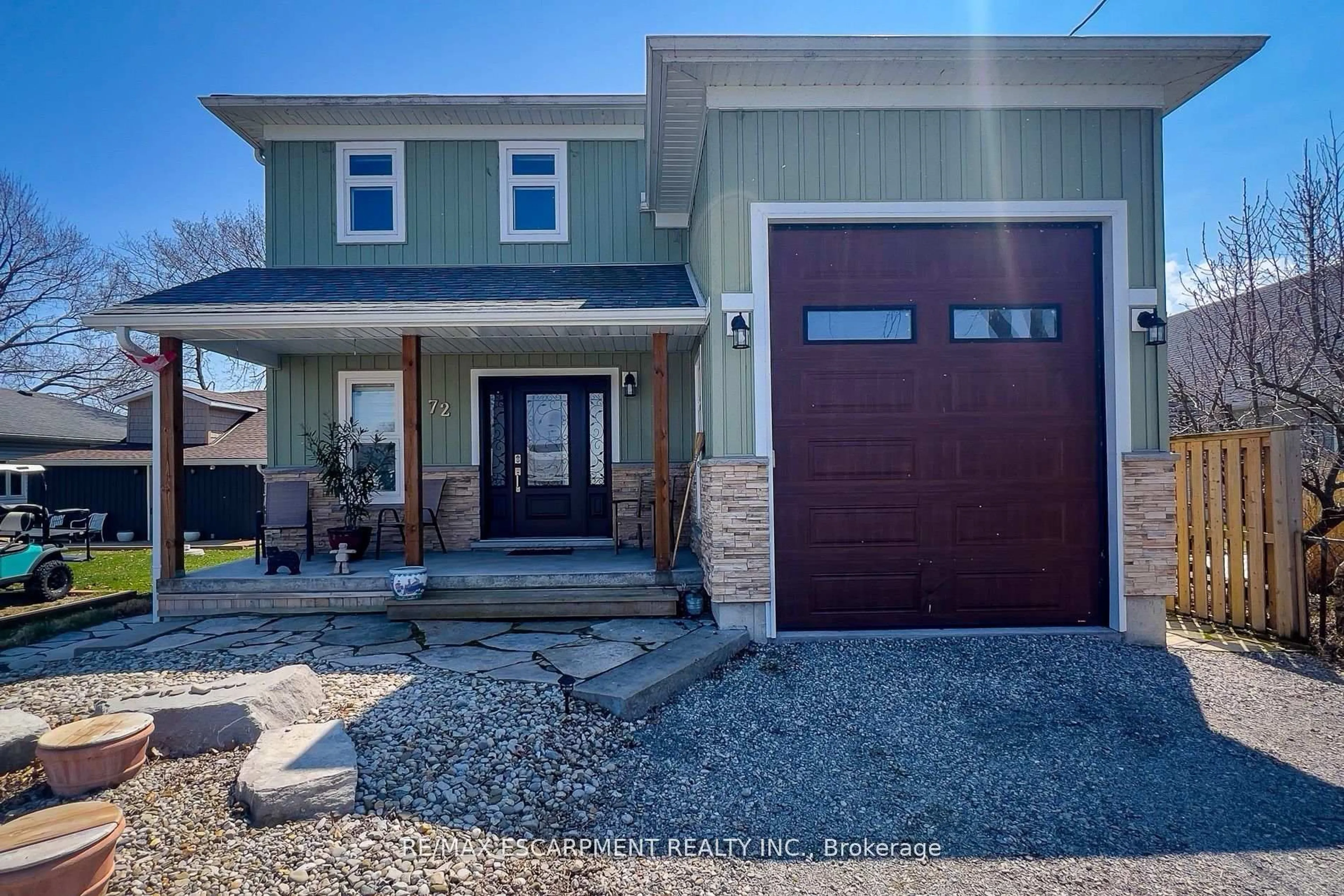 Home with brick exterior material, street for 72 Lakeside Dr, Haldimand Ontario N0A 1L0