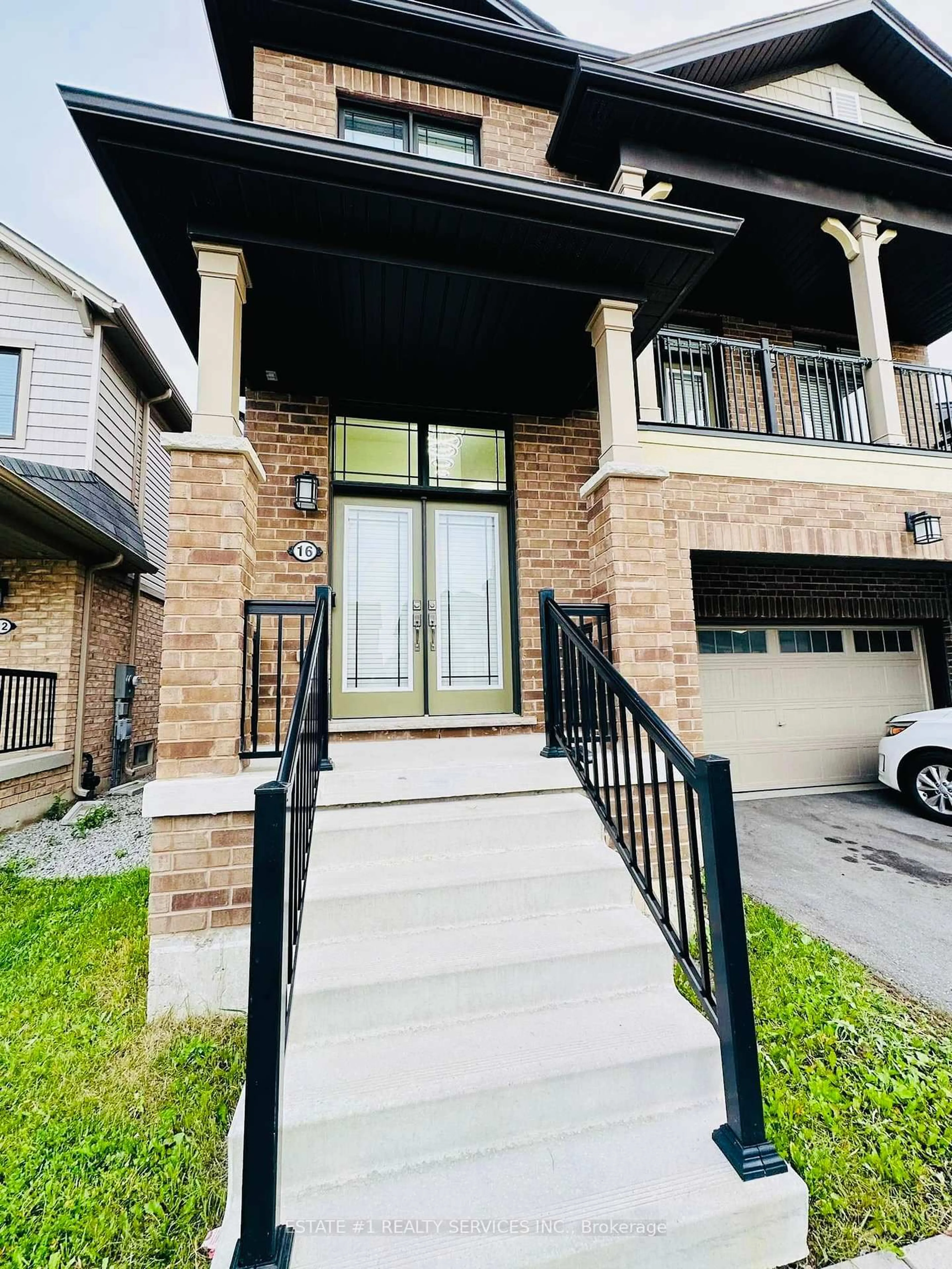 Unknown for 16 Pagebrook Cres, Hamilton Ontario L8J 0K7