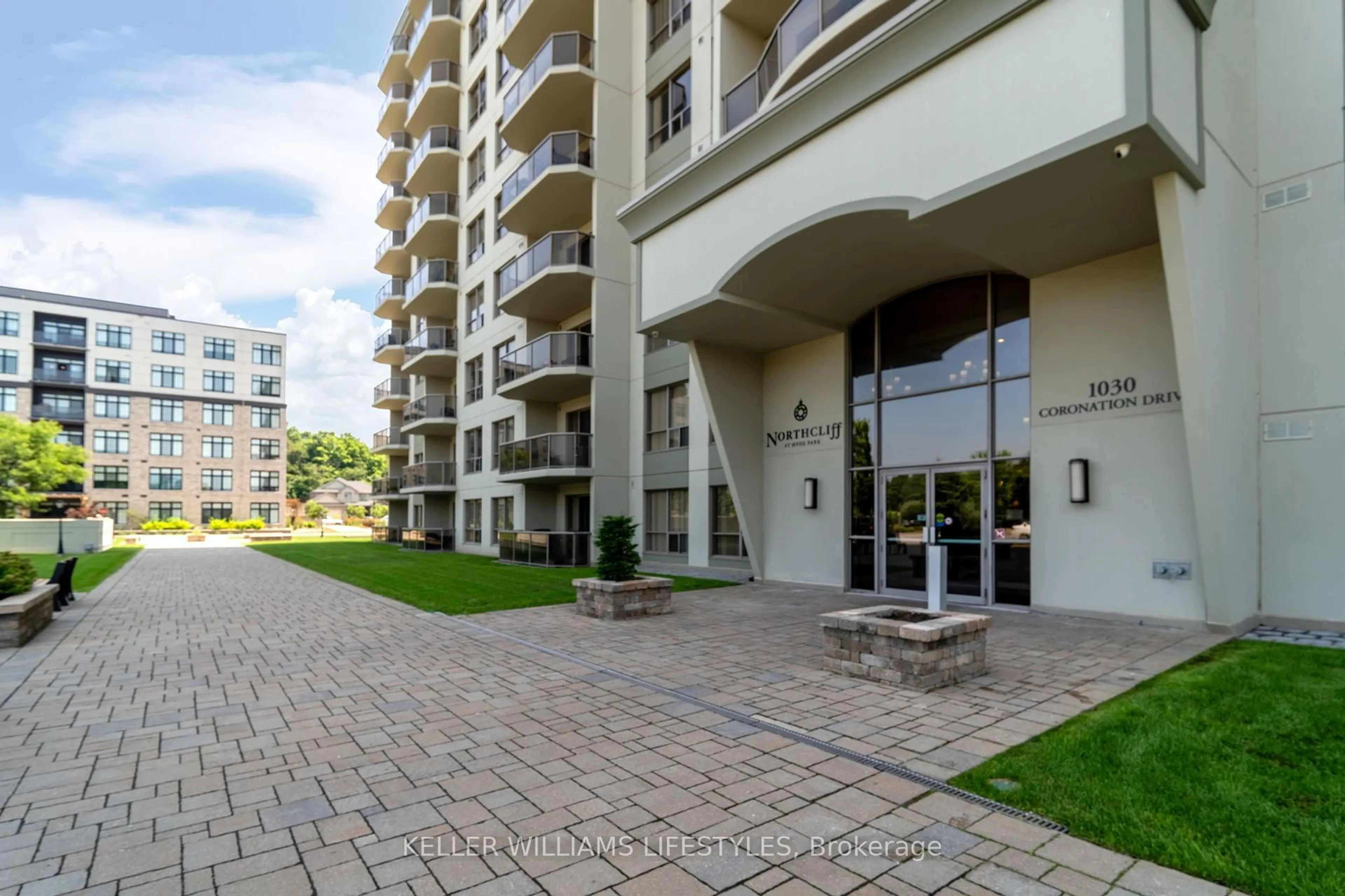 Patio, street for 1030 Coronation Dr #513, London North Ontario N6G 0G5