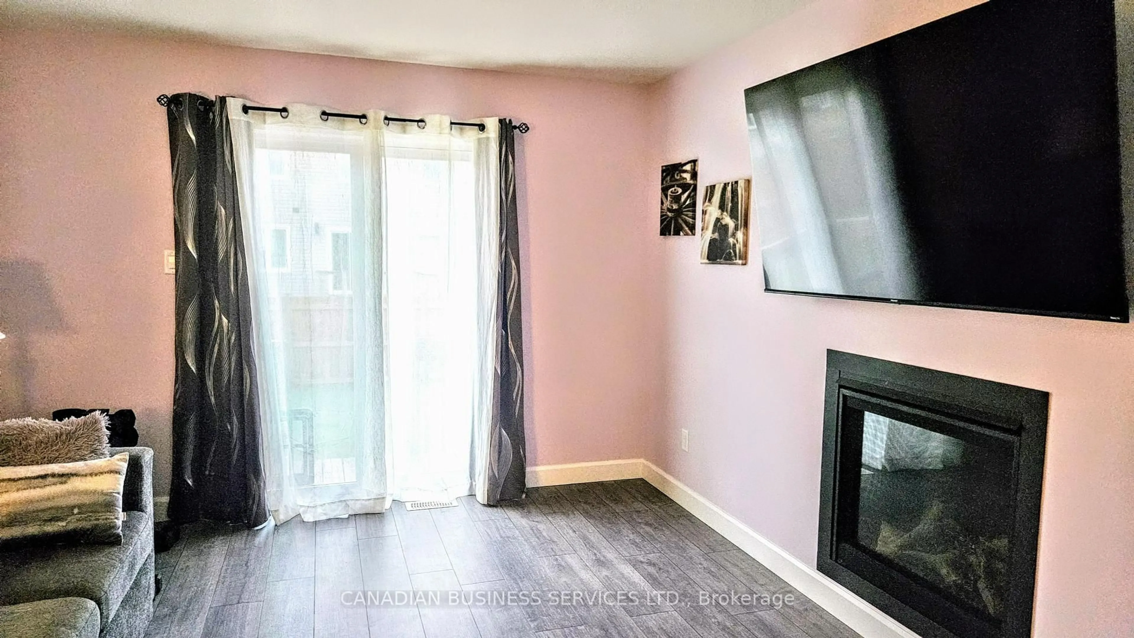 A pic of a room for 134 Giroux St, The Nation Ontario K0A 2M0