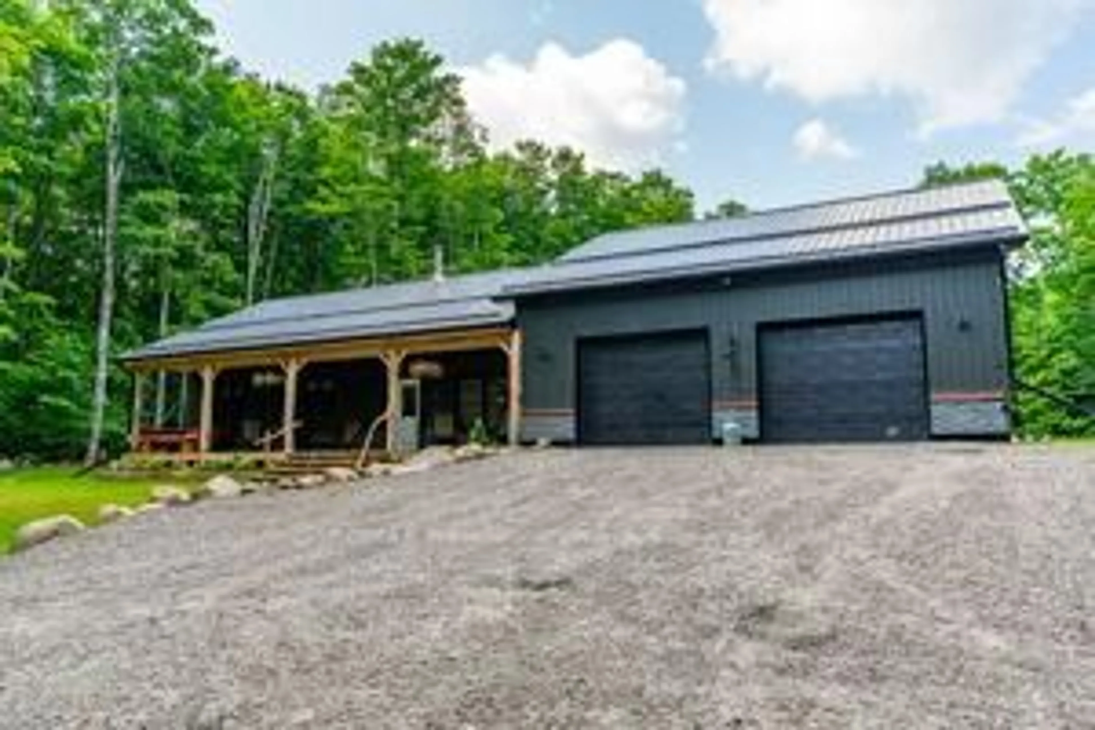 Indoor garage for 2430 Hadlington Rd, Highlands East Ontario K0L 3C0