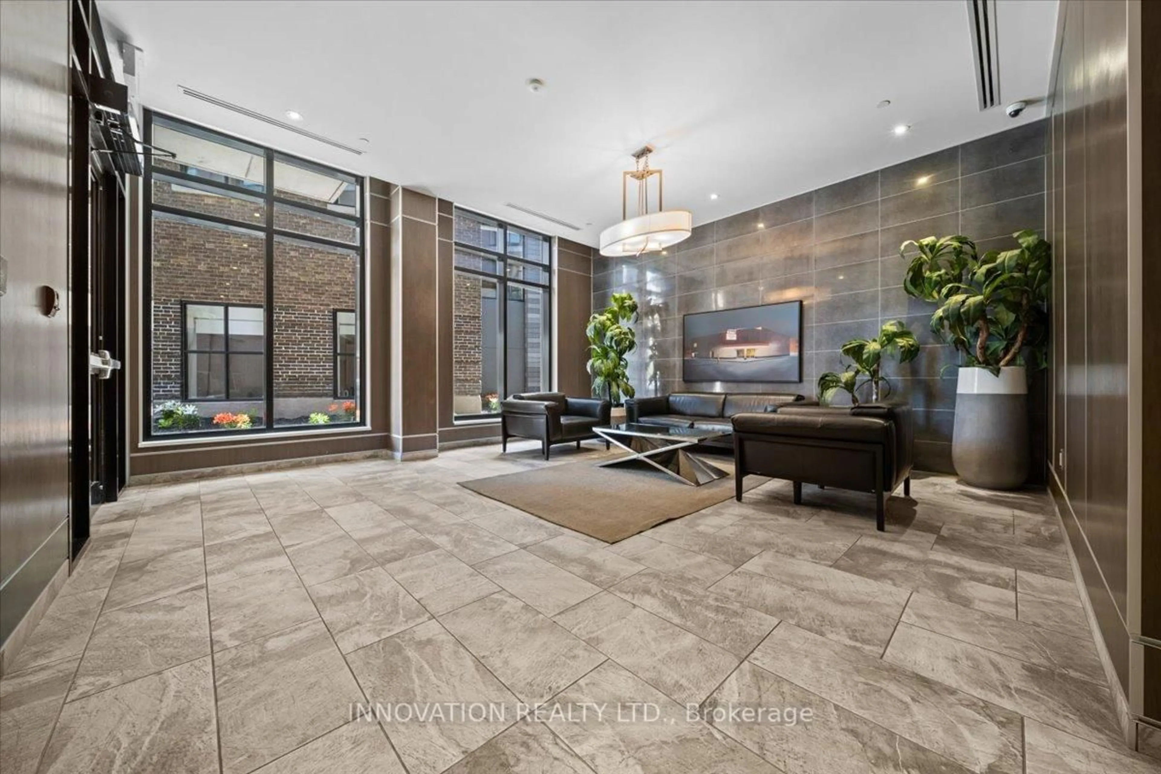 Unknown for 10 Rosemount Ave #410, Ottawa Ontario K1Y 1P4