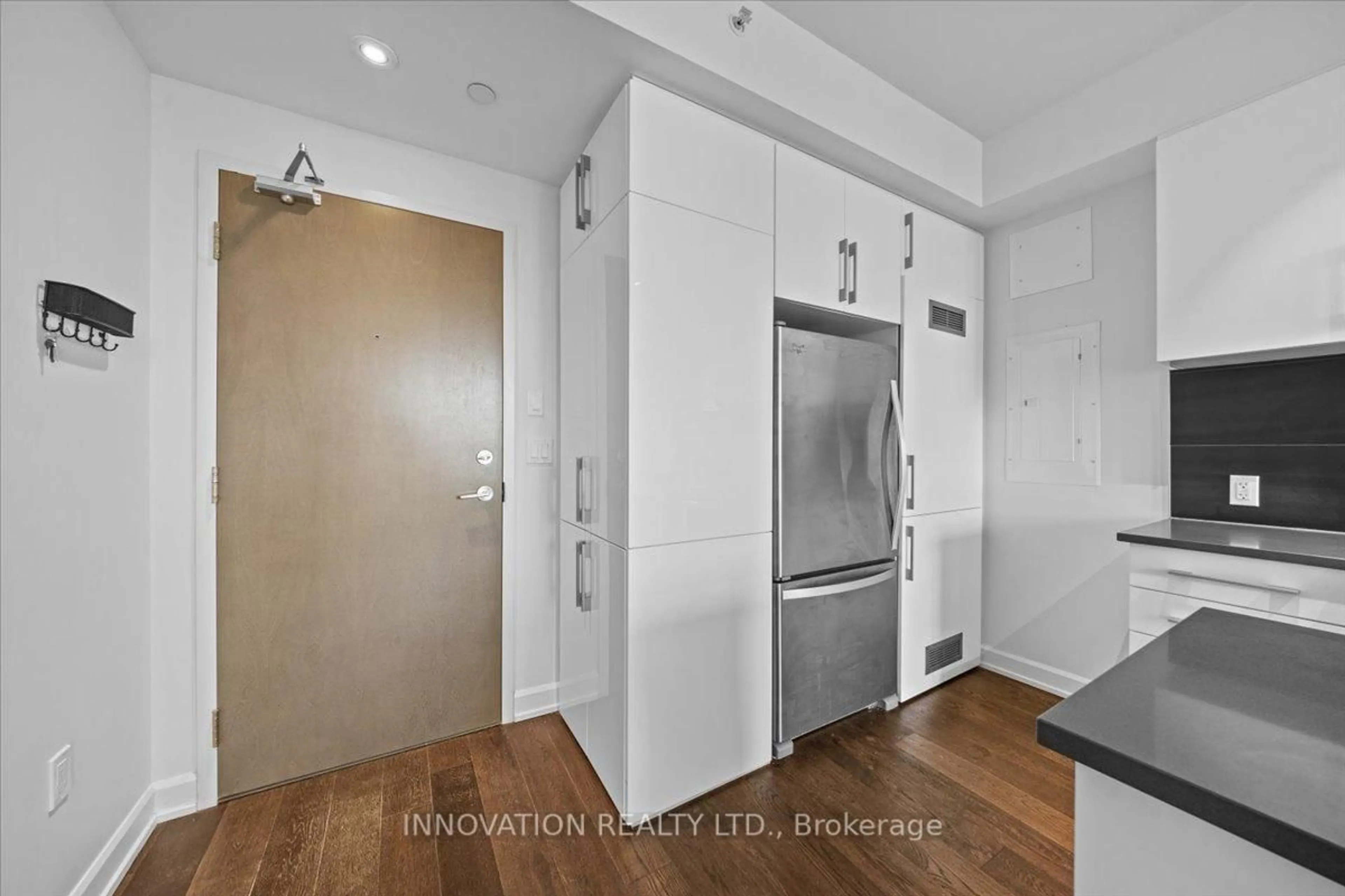 Unknown for 10 Rosemount Ave #410, Ottawa Ontario K1Y 1P4