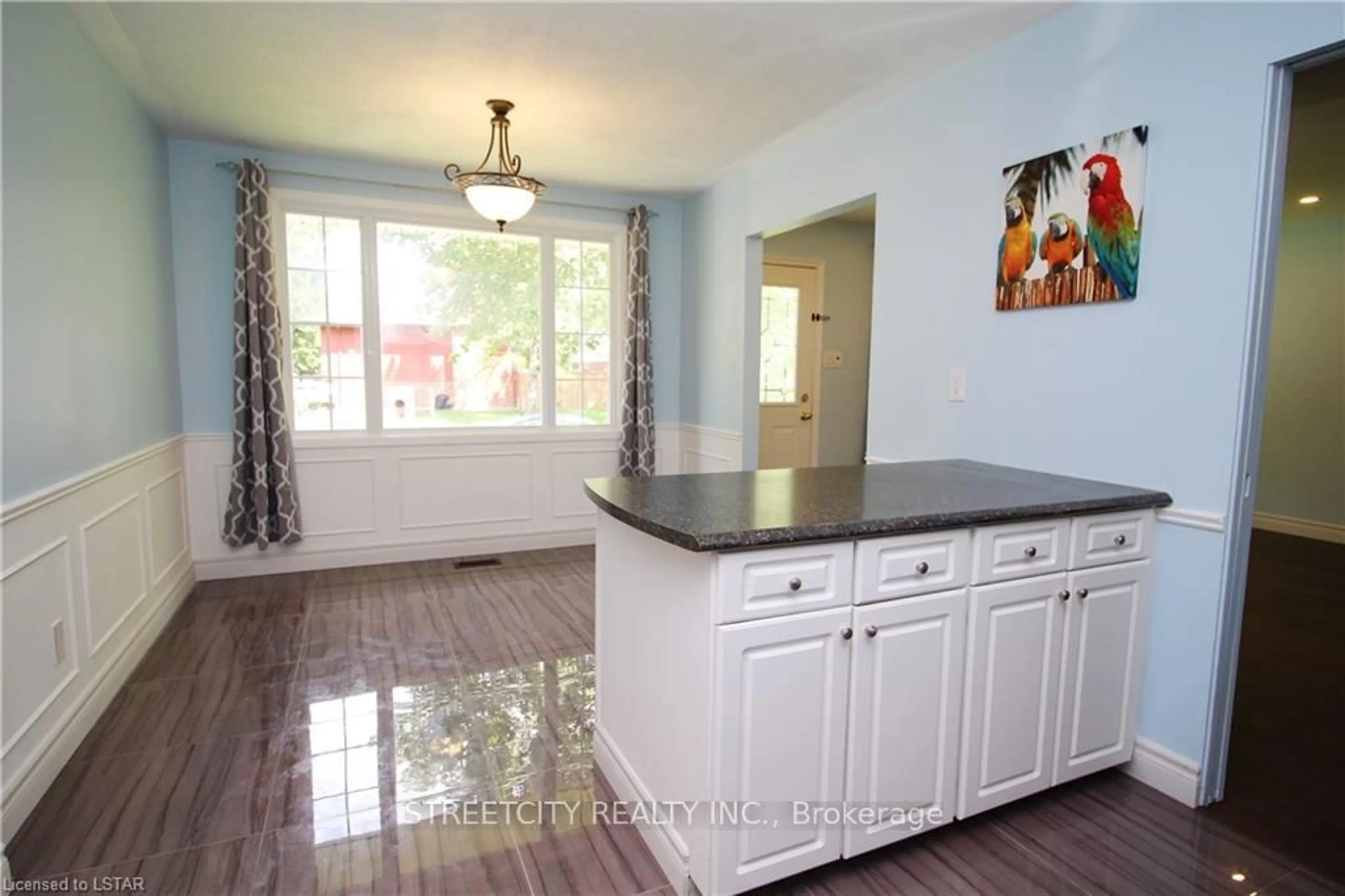 Open concept kitchen, unknown for 102 Paperbirch Cres, London North Ontario N6G 1L7