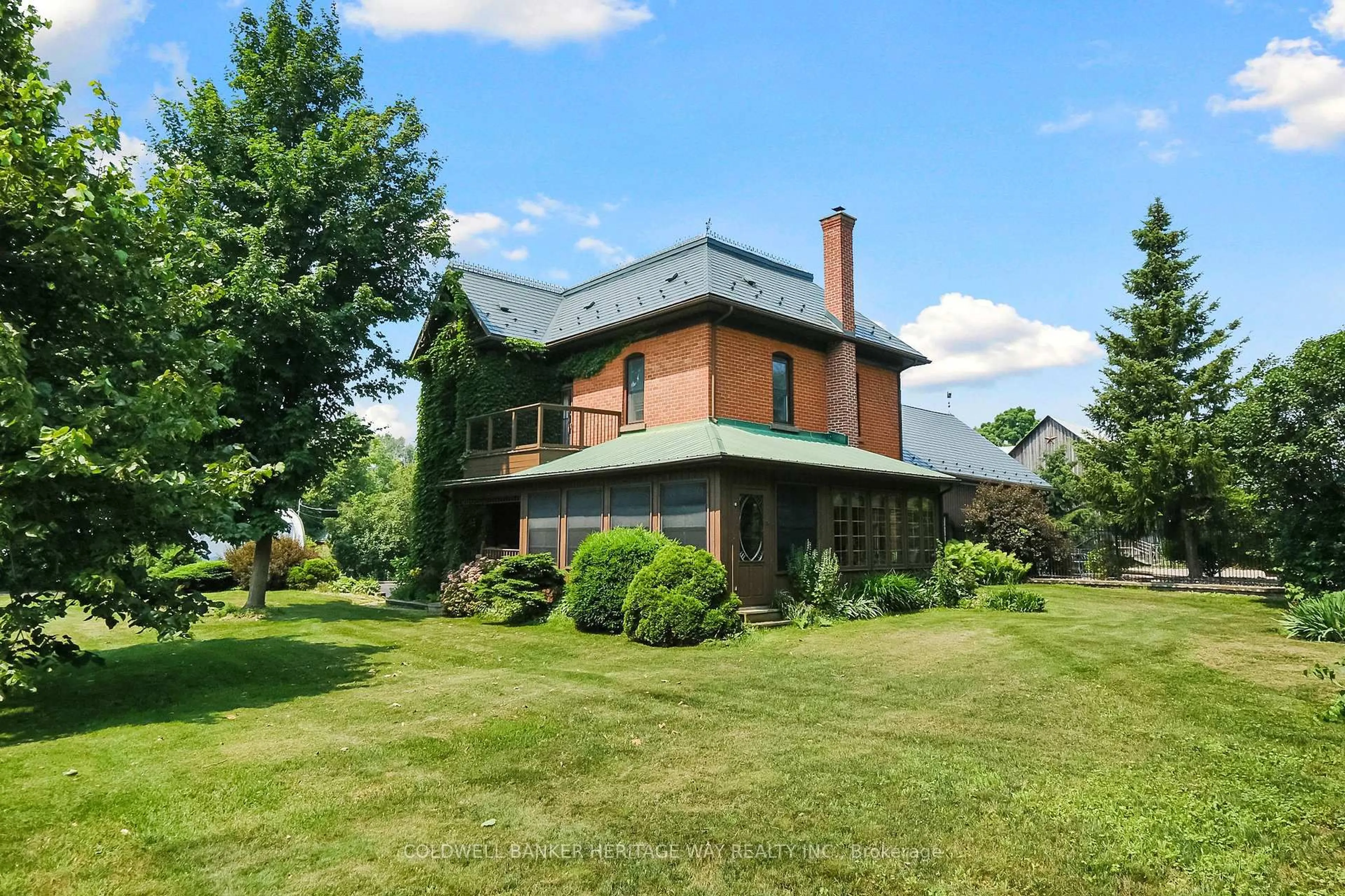 Home with brick exterior material, building for 1276 9th Line, Carleton Place Ontario K7C 0V9
