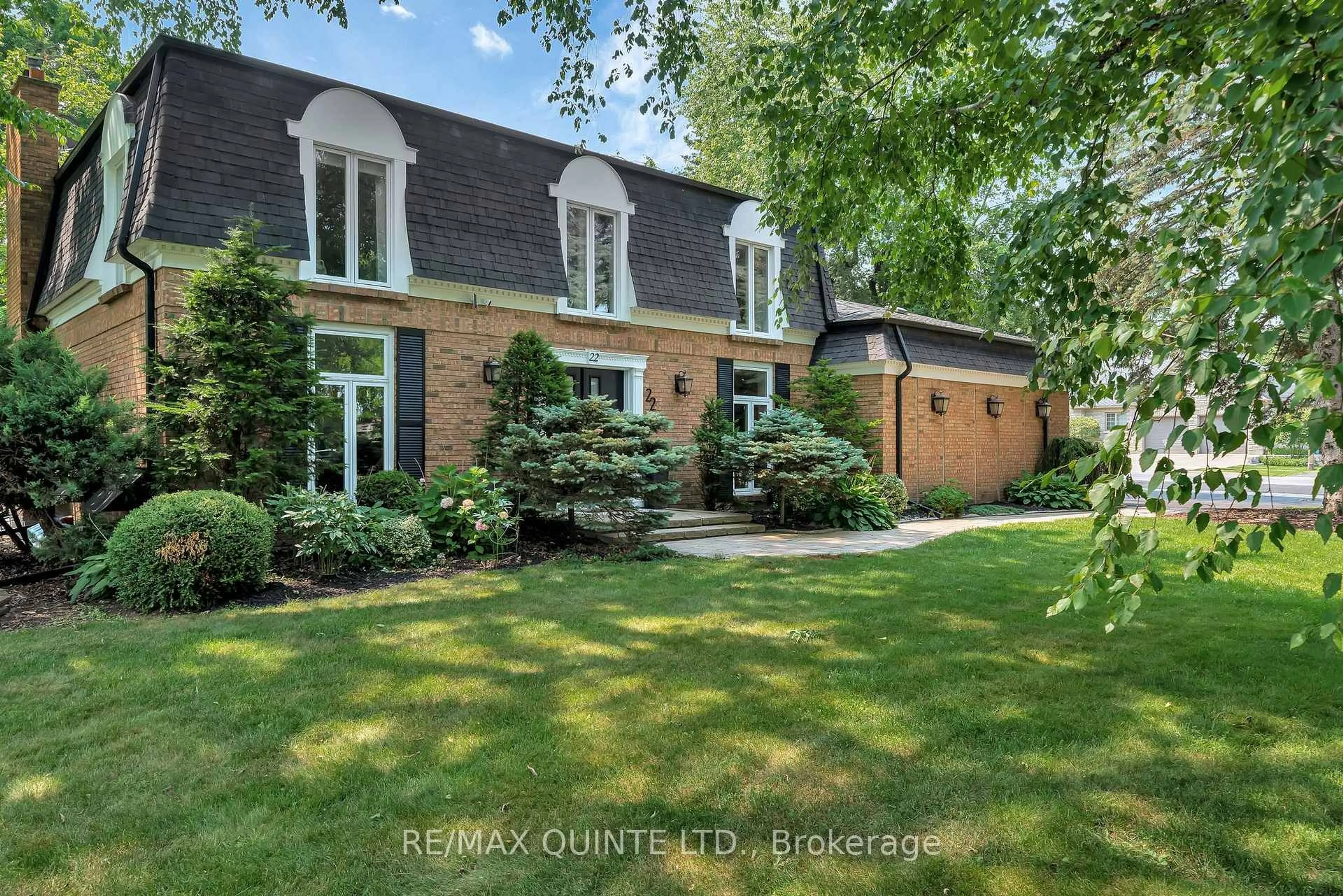 Home with brick exterior material, street for 22 Forest Hill Cres, Belleville Ontario K8N 4M5