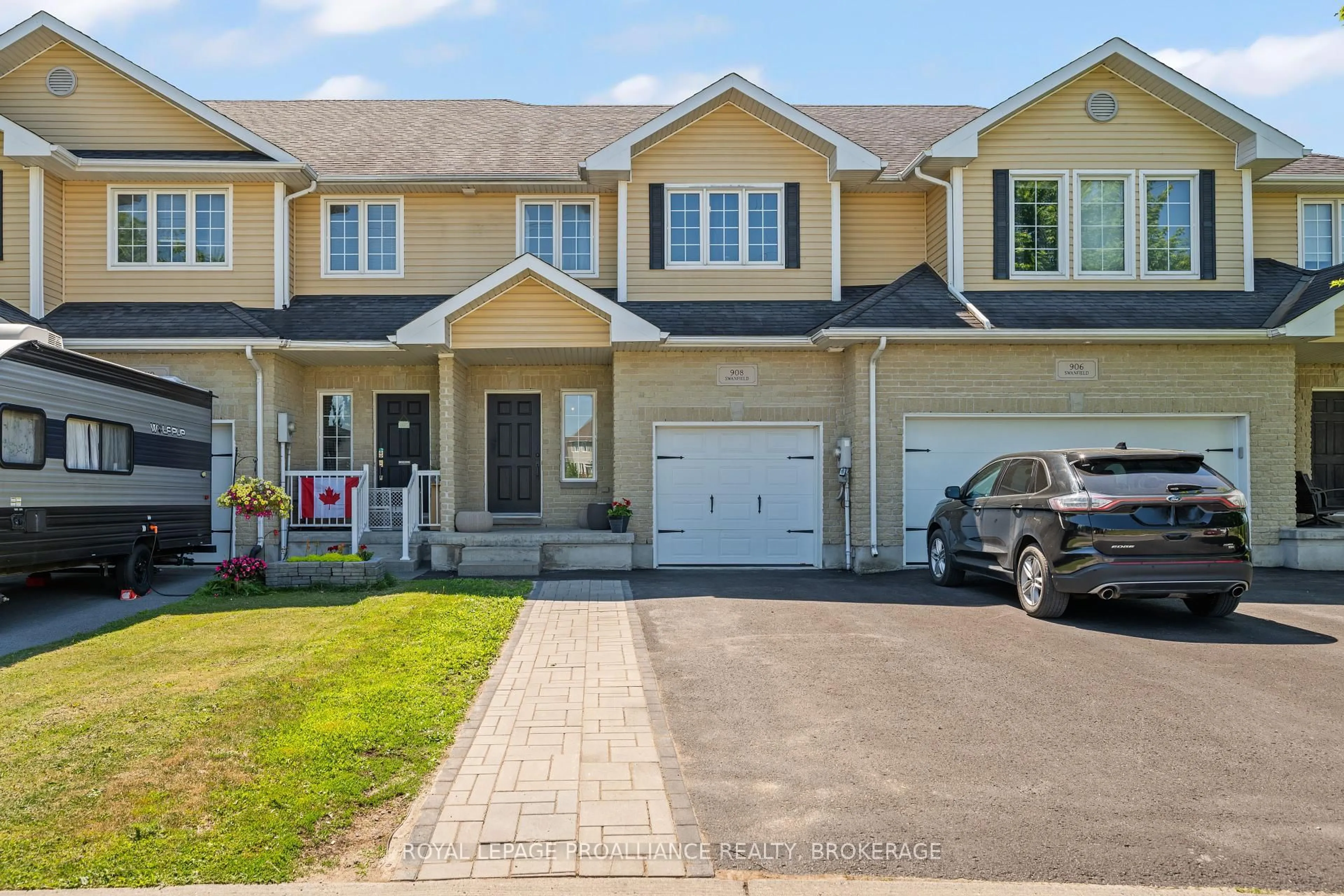 Home with vinyl exterior material, street for 908 Swanfield St, Kingston Ontario K7M 0A5