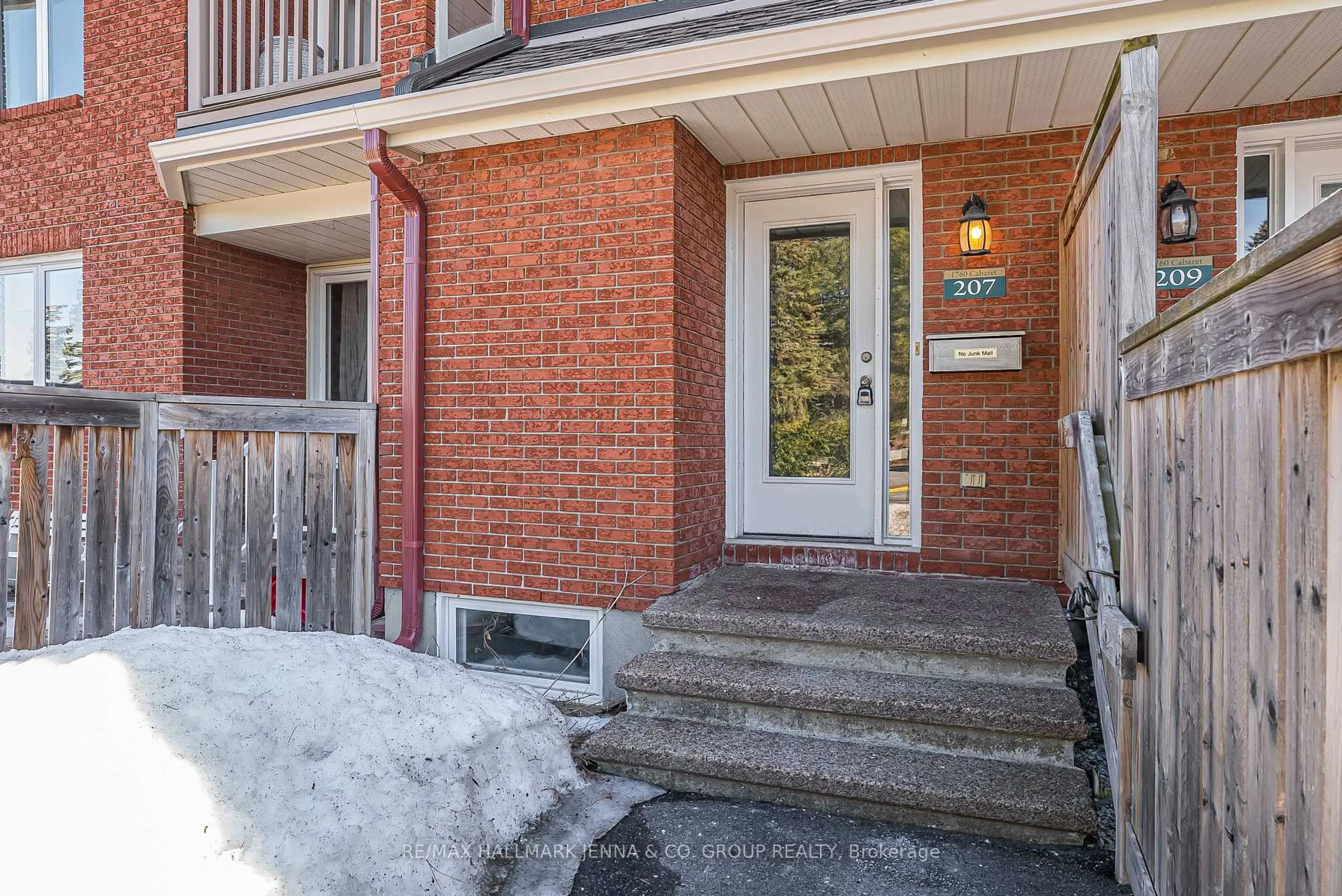 Unknown for 1760 Cabaret Lane #207, Orleans Ontario K4A 2H1