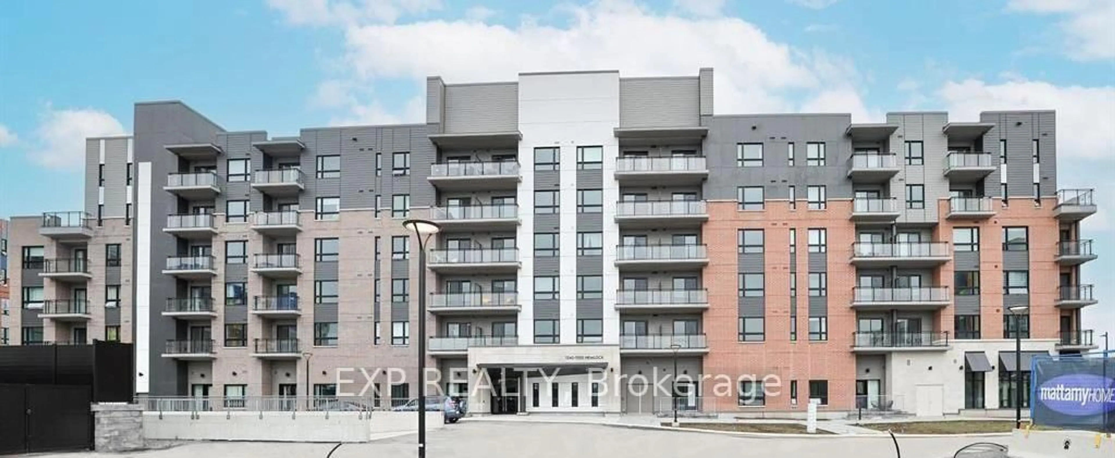 Unknown for 1350 Hemlock Rd #110, Ottawa Ontario K1K 4E4