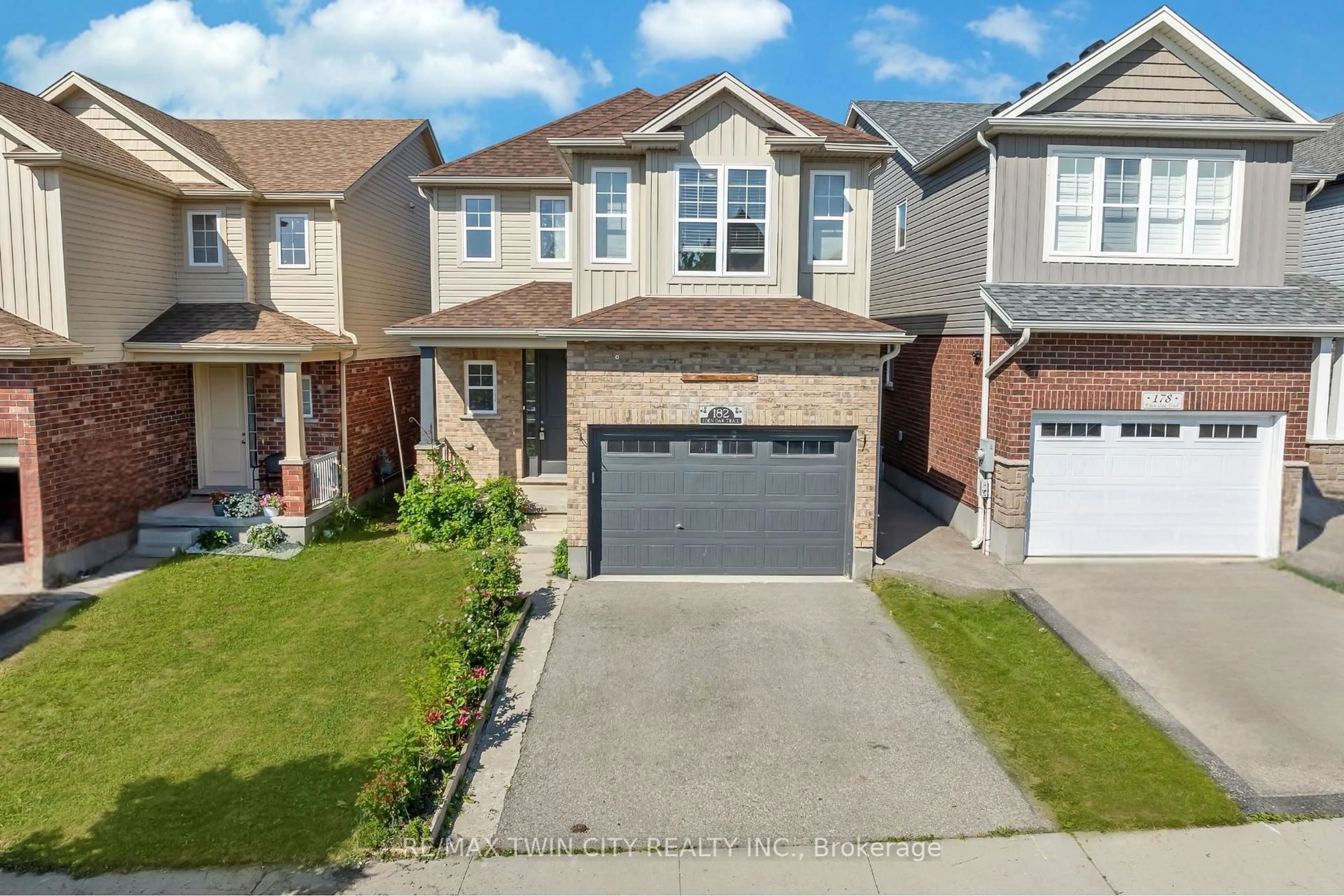 A pic from outside/outdoor area/front of a property/back of a property/a pic from drone, street for 182 Eden Oak Tr, Kitchener Ontario N2A 0H6