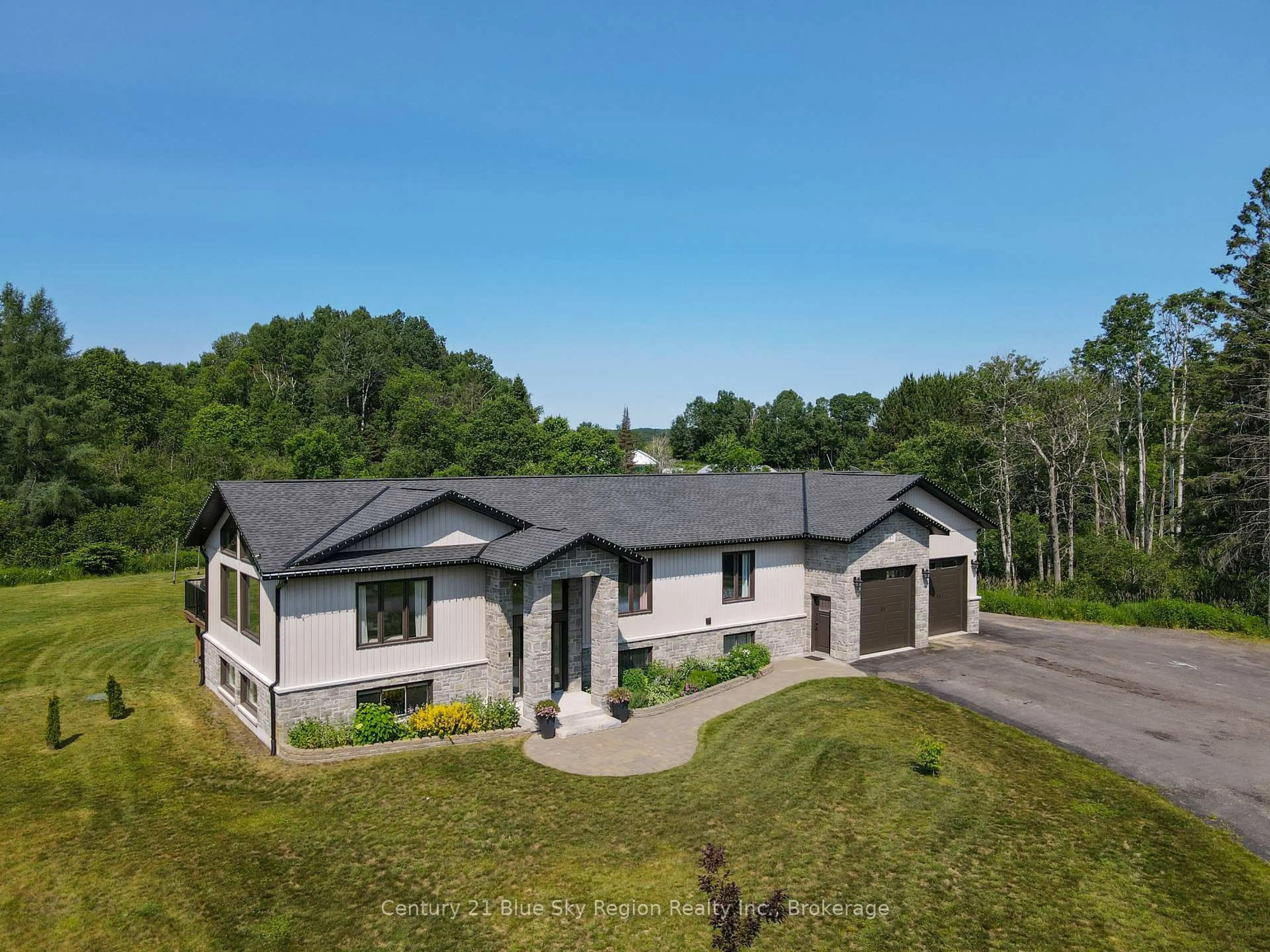 A pic from outside/outdoor area/front of a property/back of a property/a pic from drone, unknown for 1147 Maple Hill Rd, Powassan Ontario P0H 1Z0