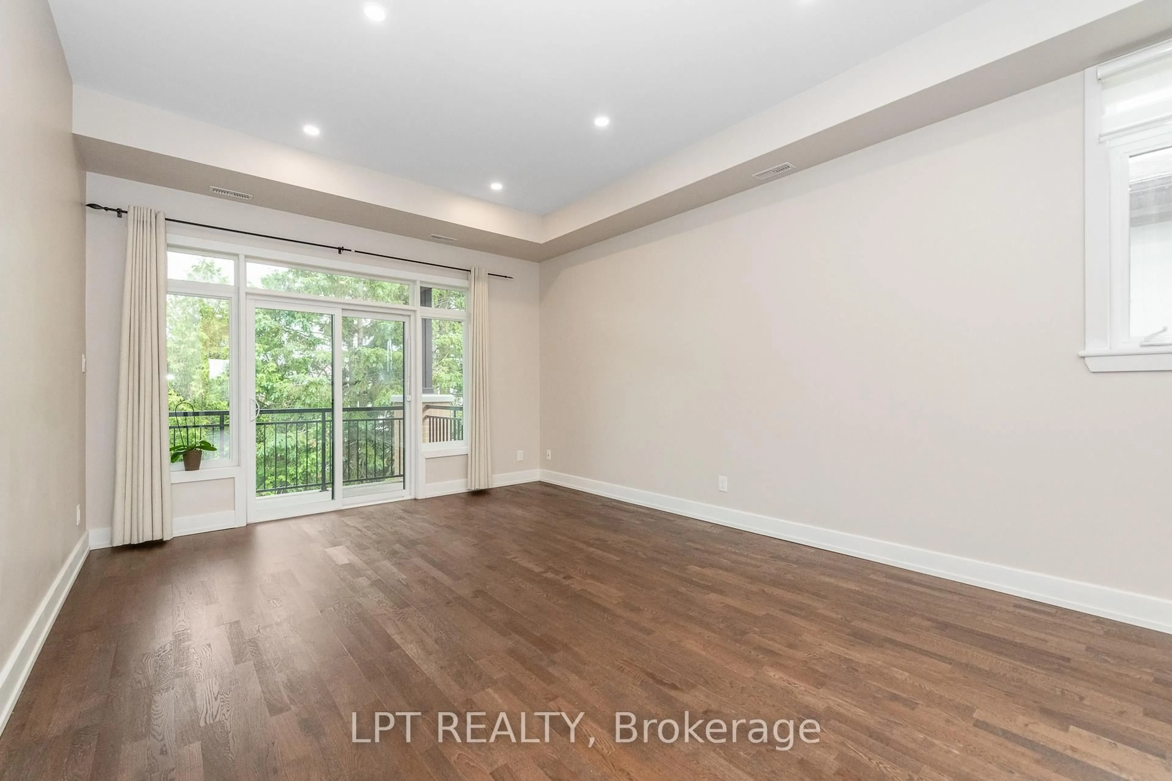 A pic of a room for 57 Bergeron Private #10, Orleans Ontario K1C 0C2