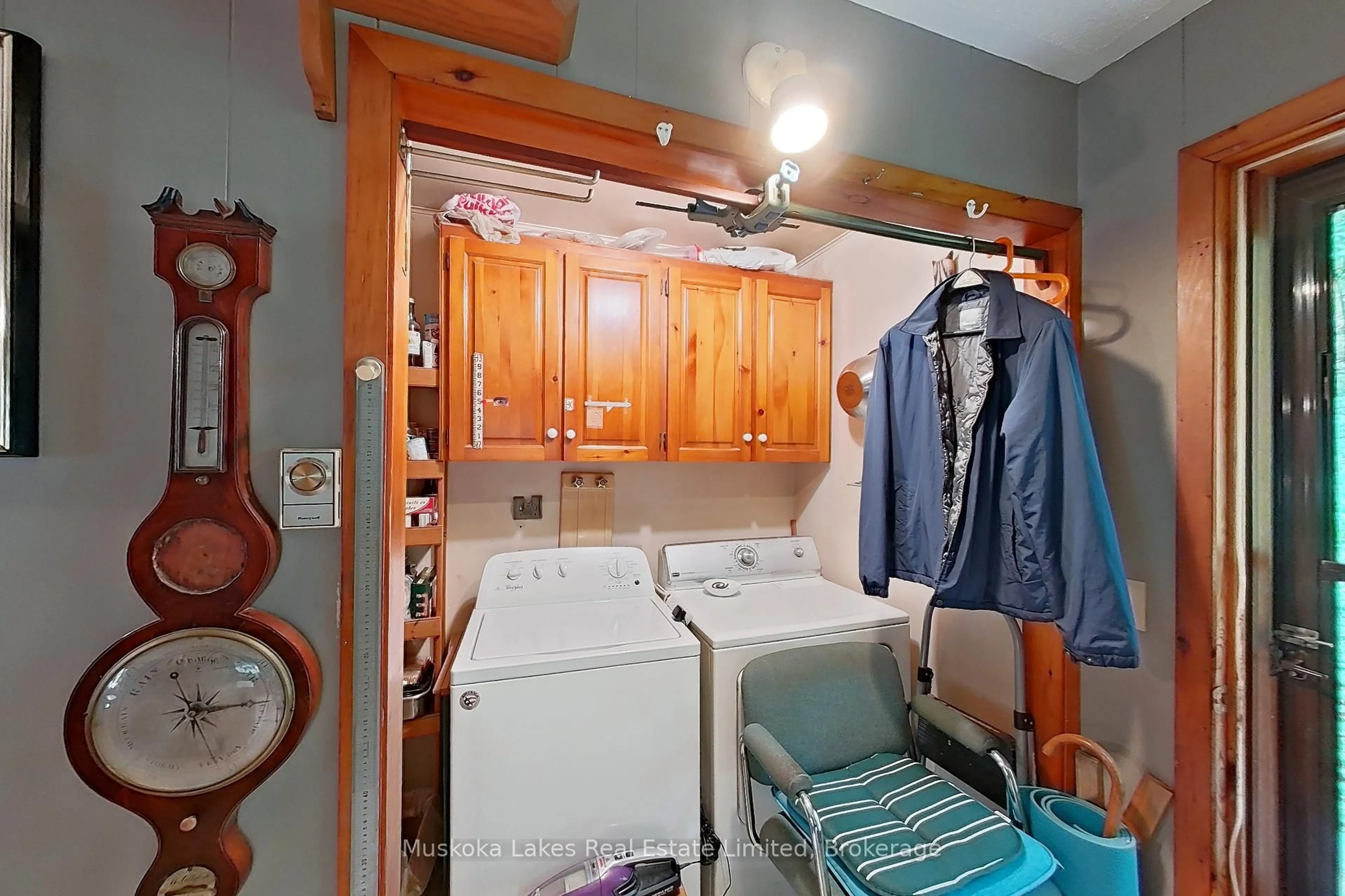 Laundry room for 2065 Peninsula Rd, Muskoka Lakes Ontario P0B 1G0