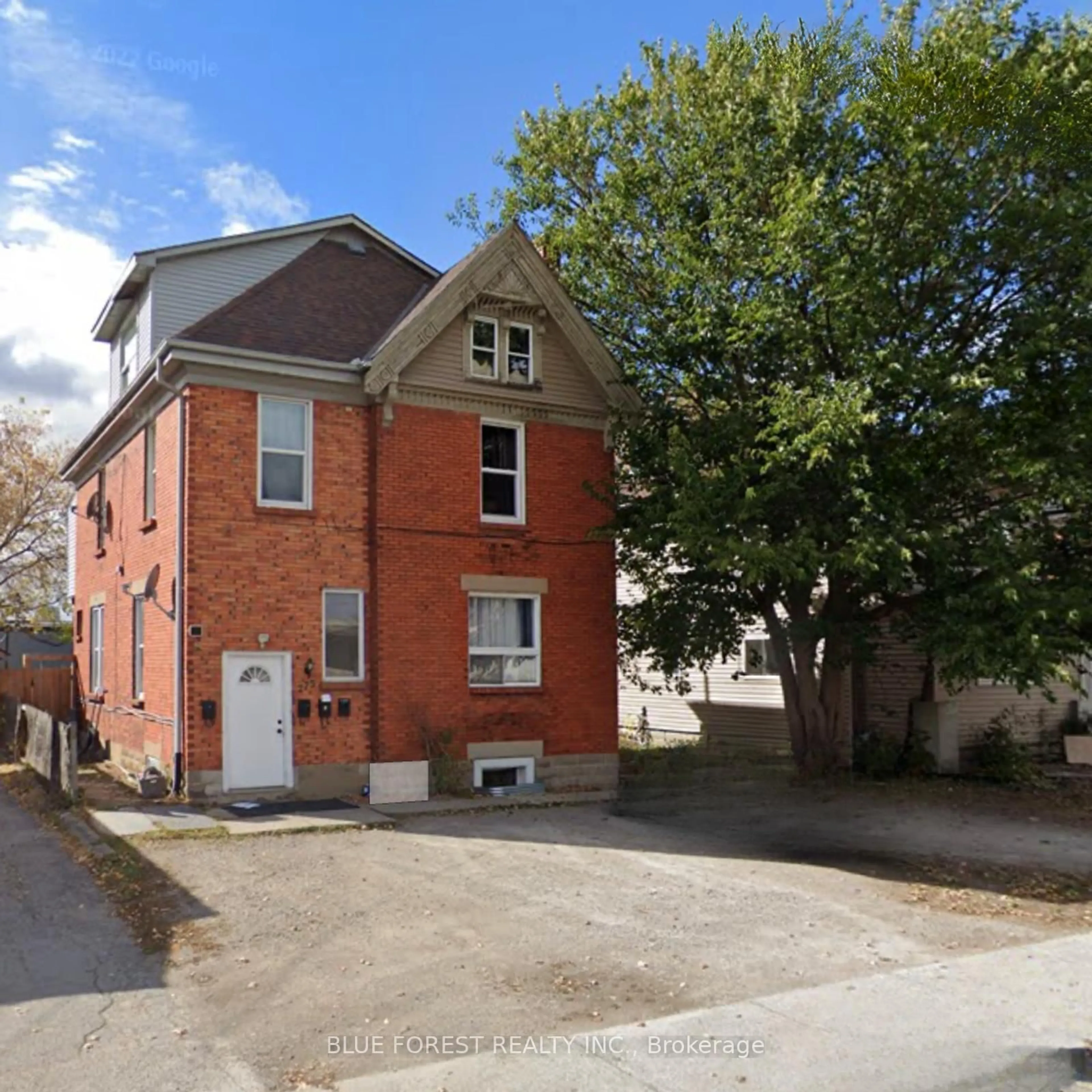 Home with brick exterior material, street for 275 William St, London East Ontario N6B 3C2