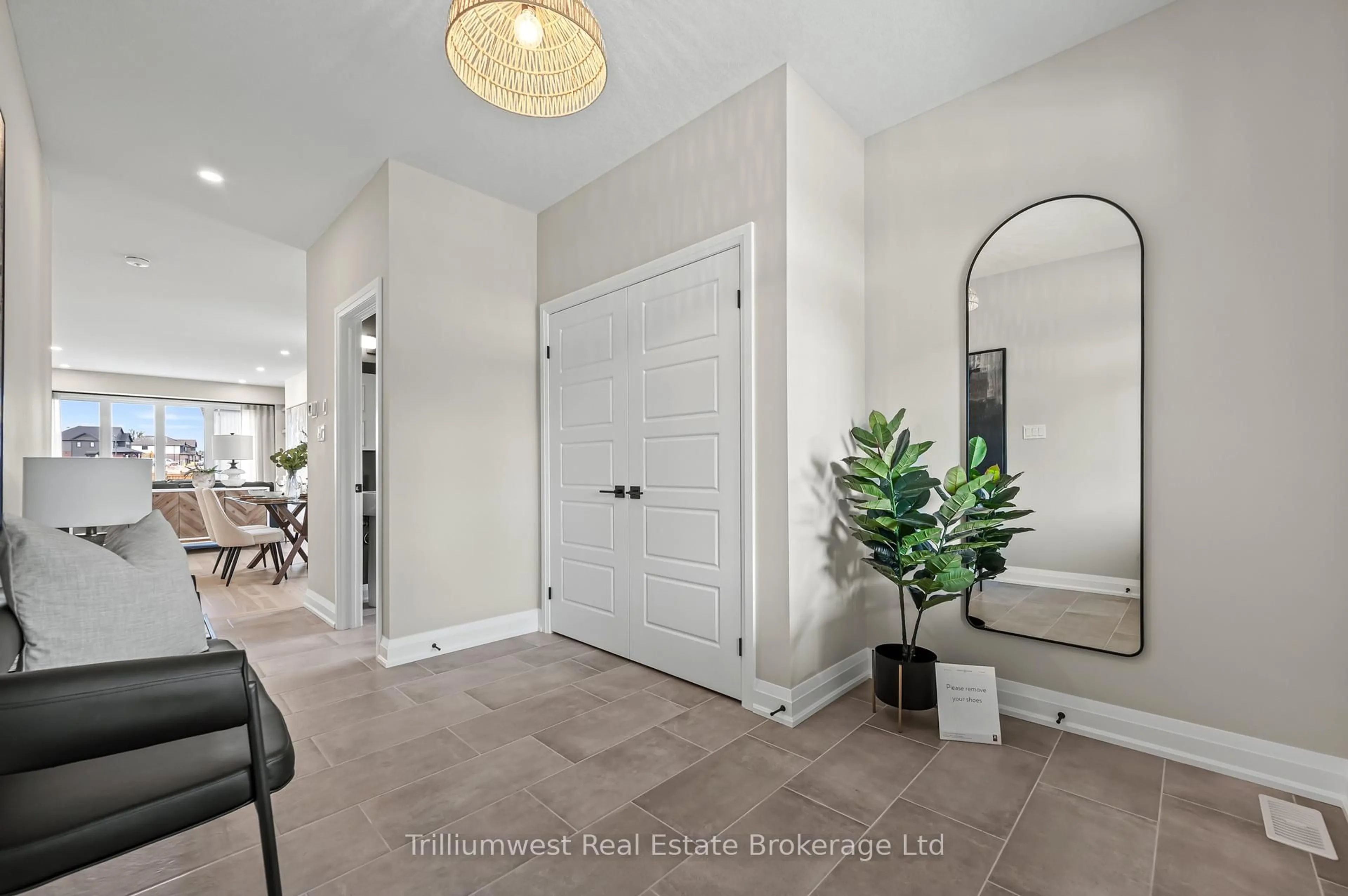 Indoor entryway for 155 Haylock Ave, Centre Wellington Ontario N0B 2S0