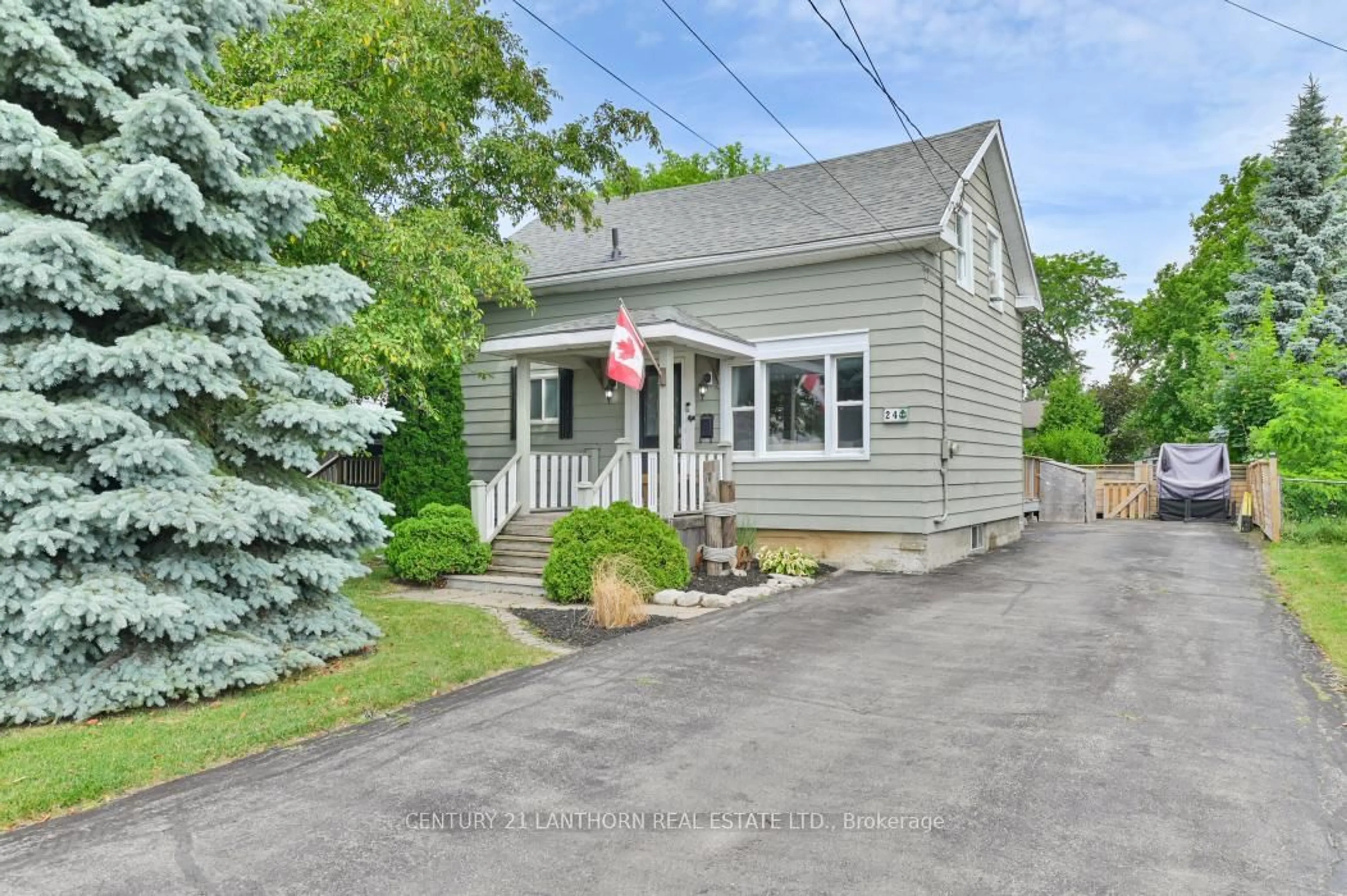 Unknown for 24 Parker St, Belleville Ontario K8P 1C8