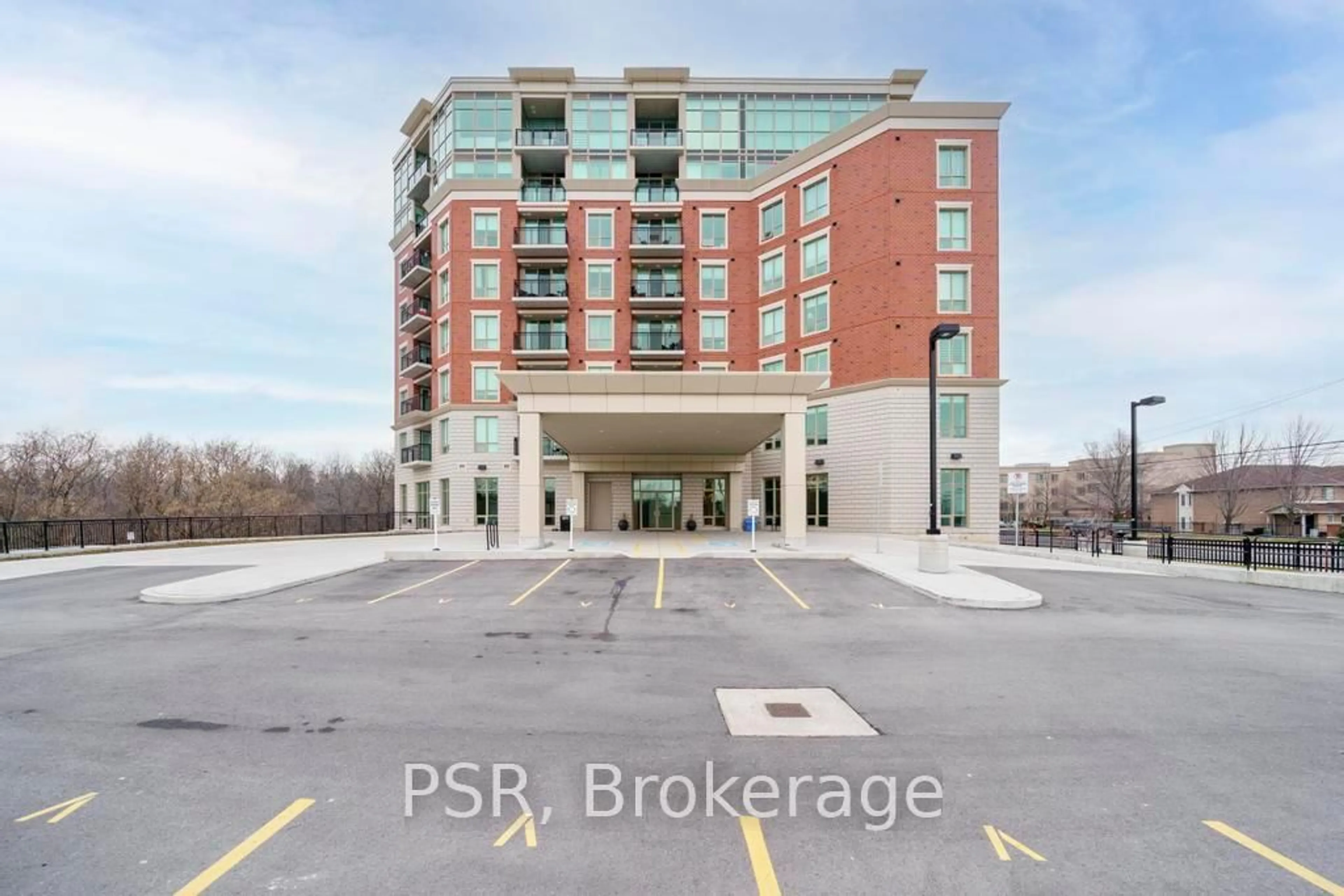 Unknown for 2750 King St #215, Hamilton Ontario L8G 1J4