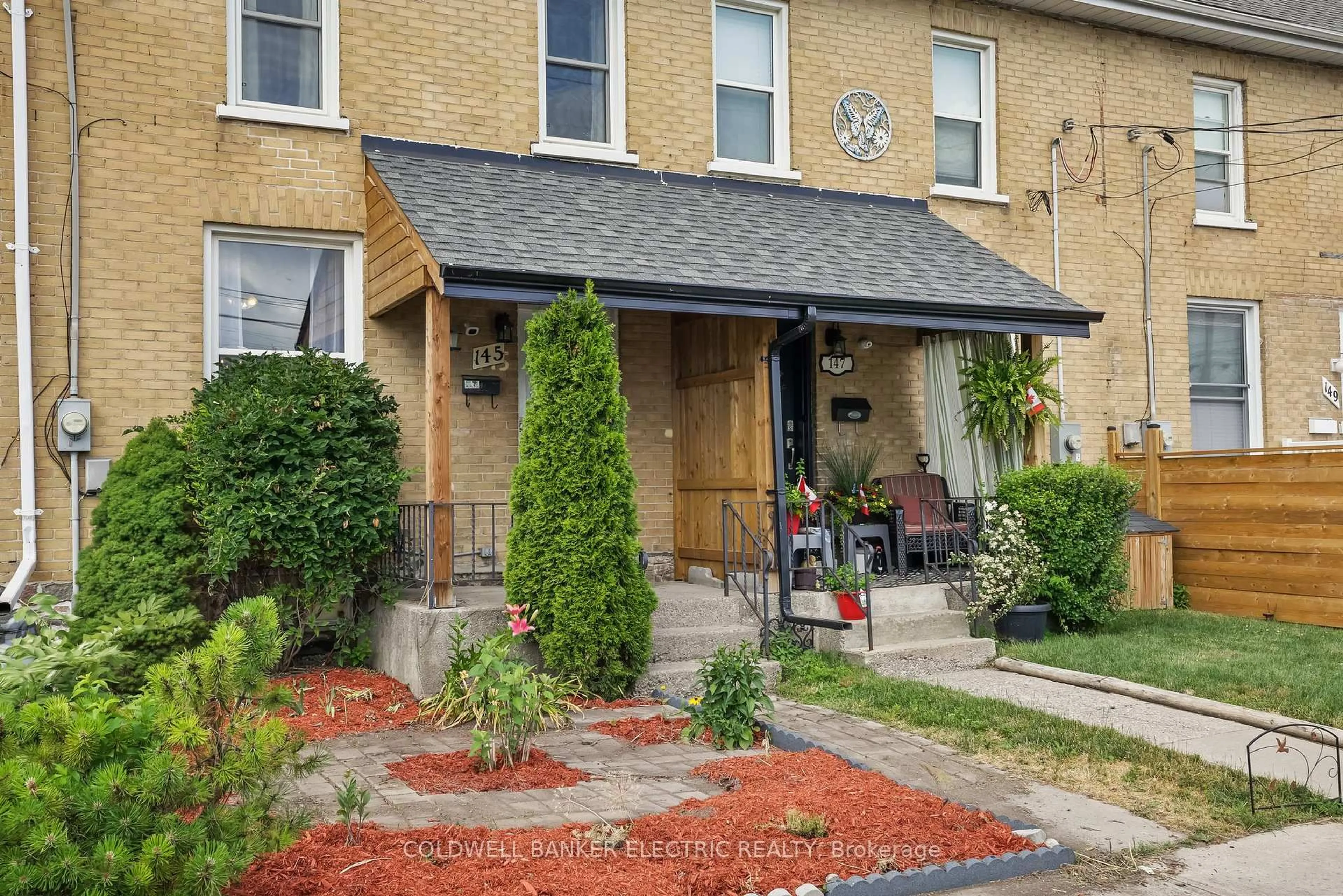 Unknown for 145 Stewart St, Peterborough Central Ontario K9J 3M3