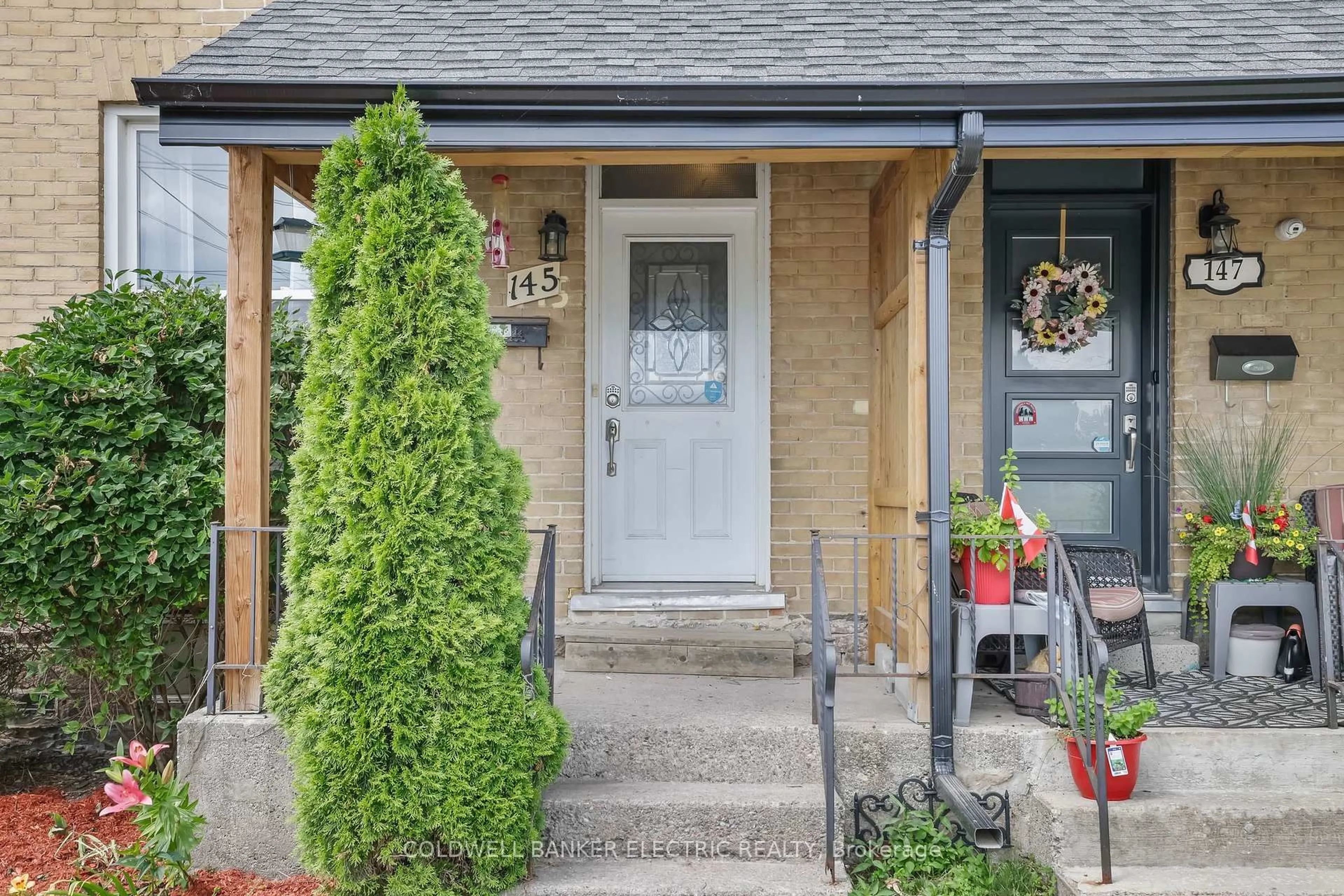 Unknown for 145 Stewart St, Peterborough Central Ontario K9J 3M3