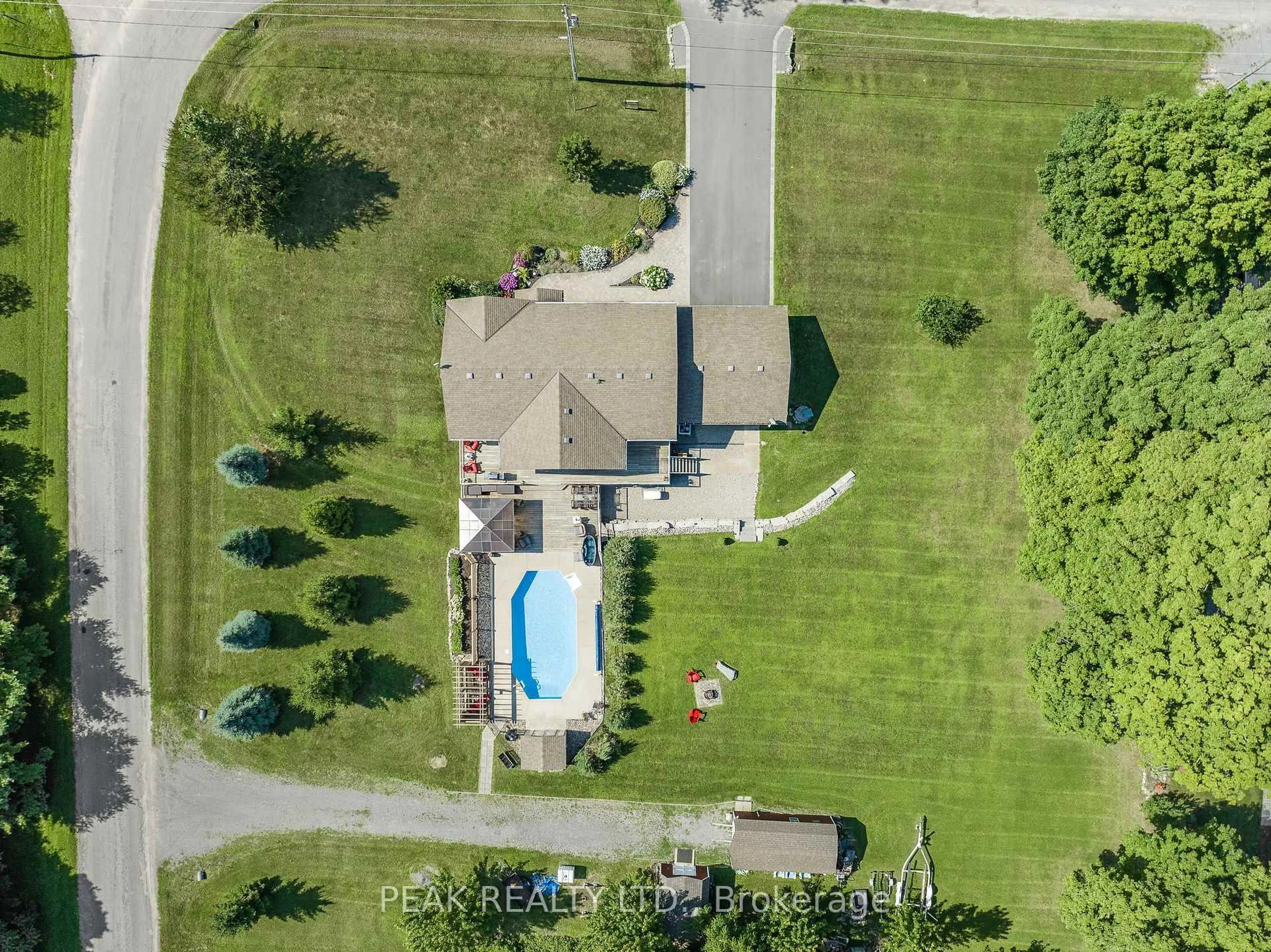 A pic from outside/outdoor area/front of a property/back of a property/a pic from drone, water/lake/river/ocean view for 116 Prinyers Cove Cres, Prince Edward County Ontario K0K 2T0