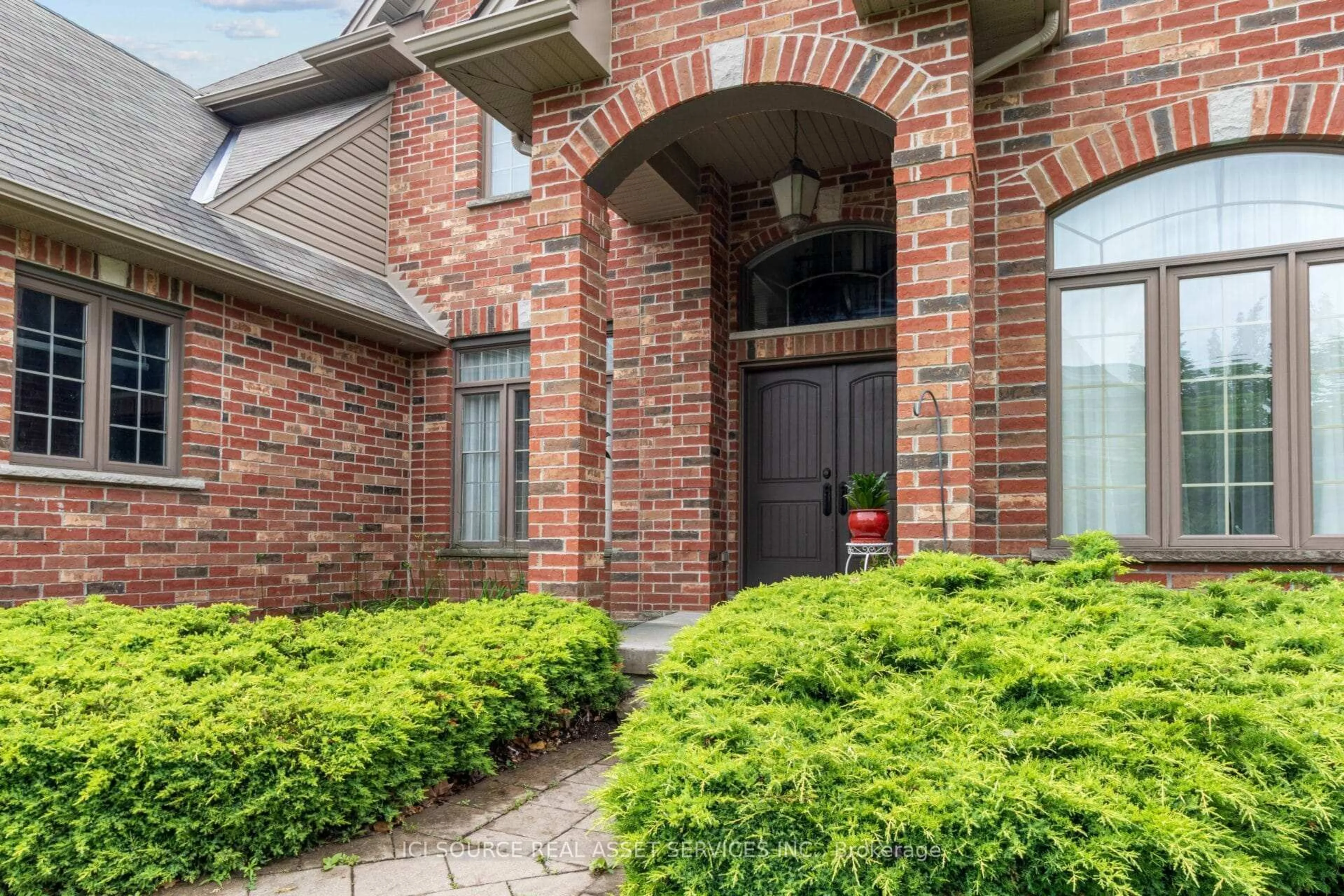 Home with brick exterior material, street for 515 Skyline Ave #10, London North Ontario N5X 0H4