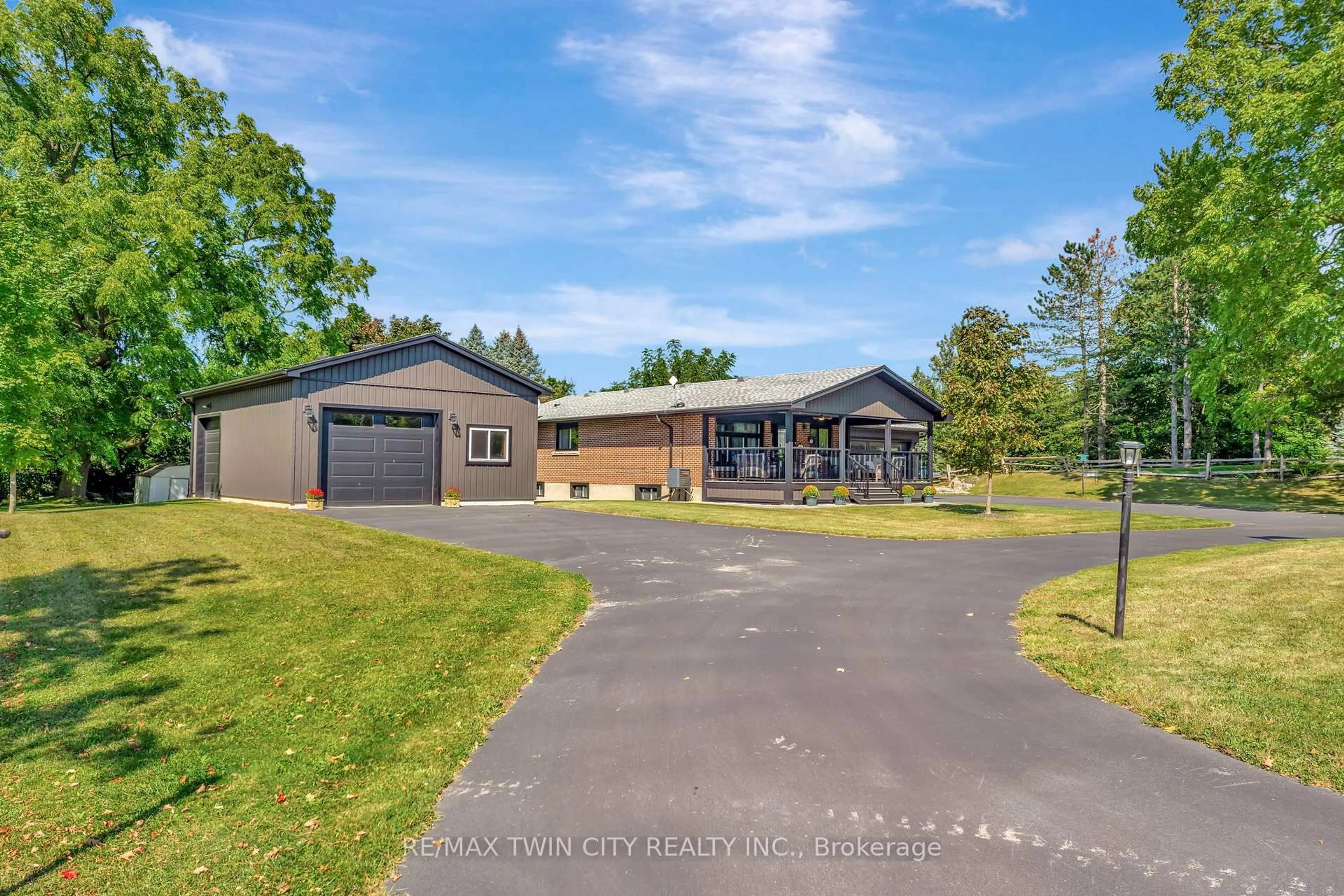 A pic from outside/outdoor area/front of a property/back of a property/a pic from drone, street for 1574 Clyde Rd, North Dumfries Ontario N1R 5S7