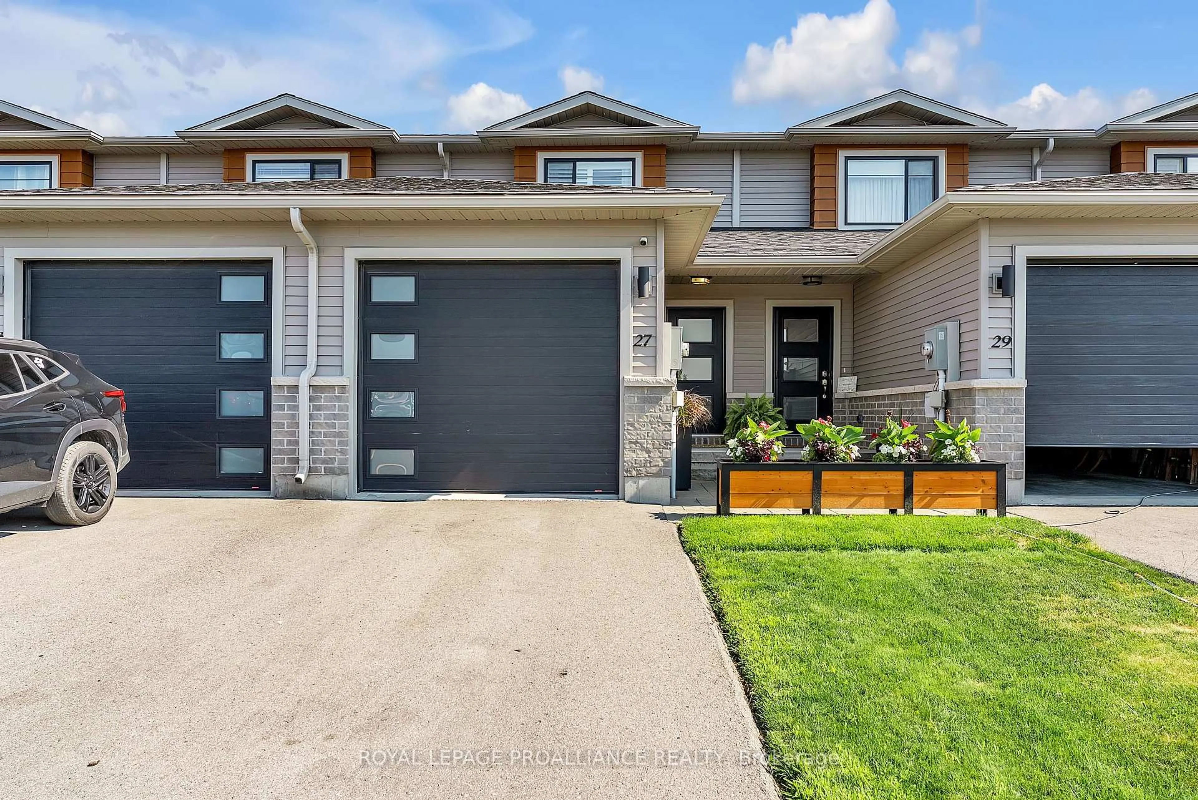 Unknown for 27 Ridgeway Pl, Belleville Ontario K8P 5G3
