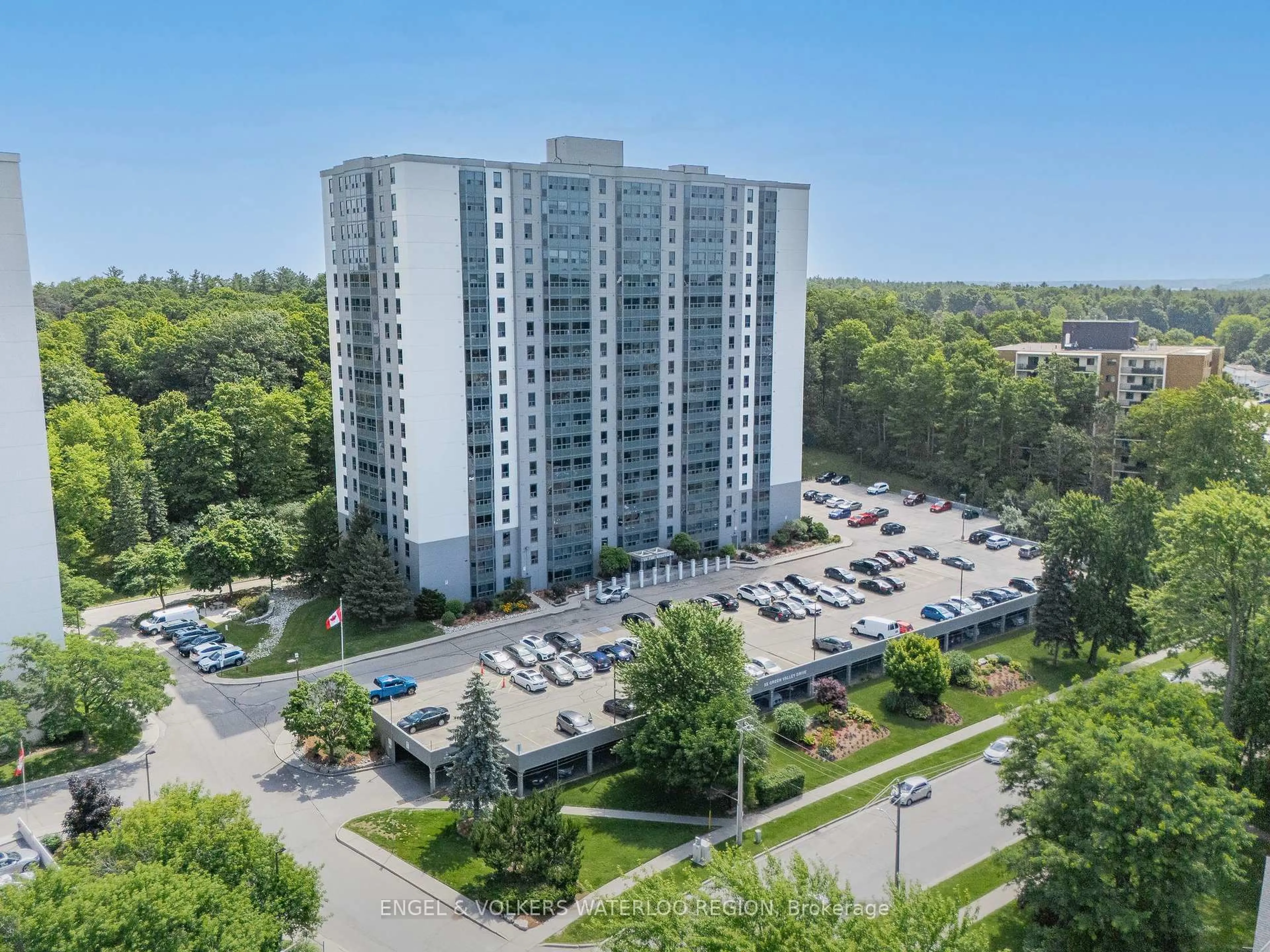 A pic from outside/outdoor area/front of a property/back of a property/a pic from drone, city buildings view from balcony for 55 Green Valley Dr #1701, Kitchener Ontario N2P 1Z6