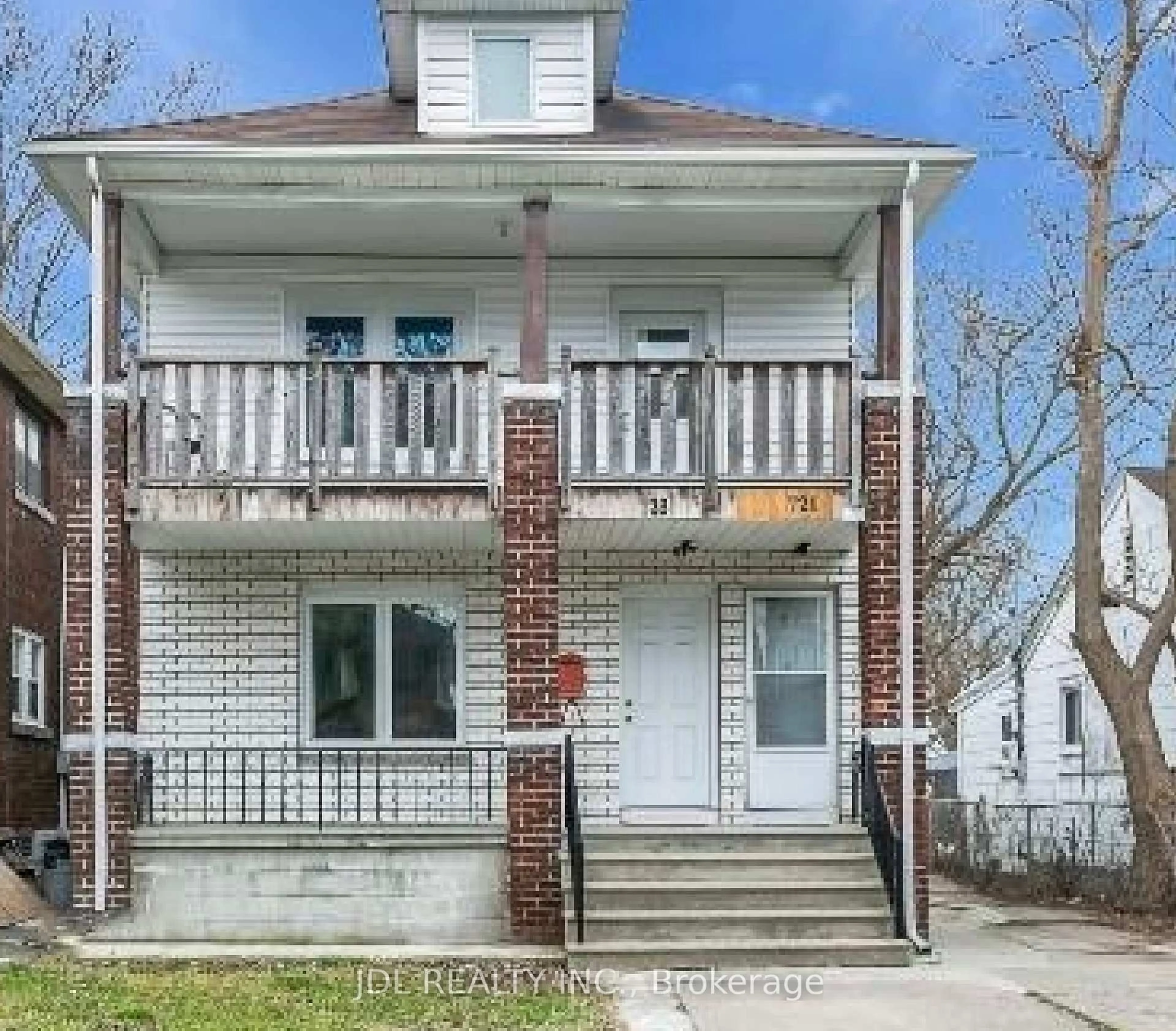 Unknown for 721-723 Campbell Ave, Windsor Ontario N9B 2H6