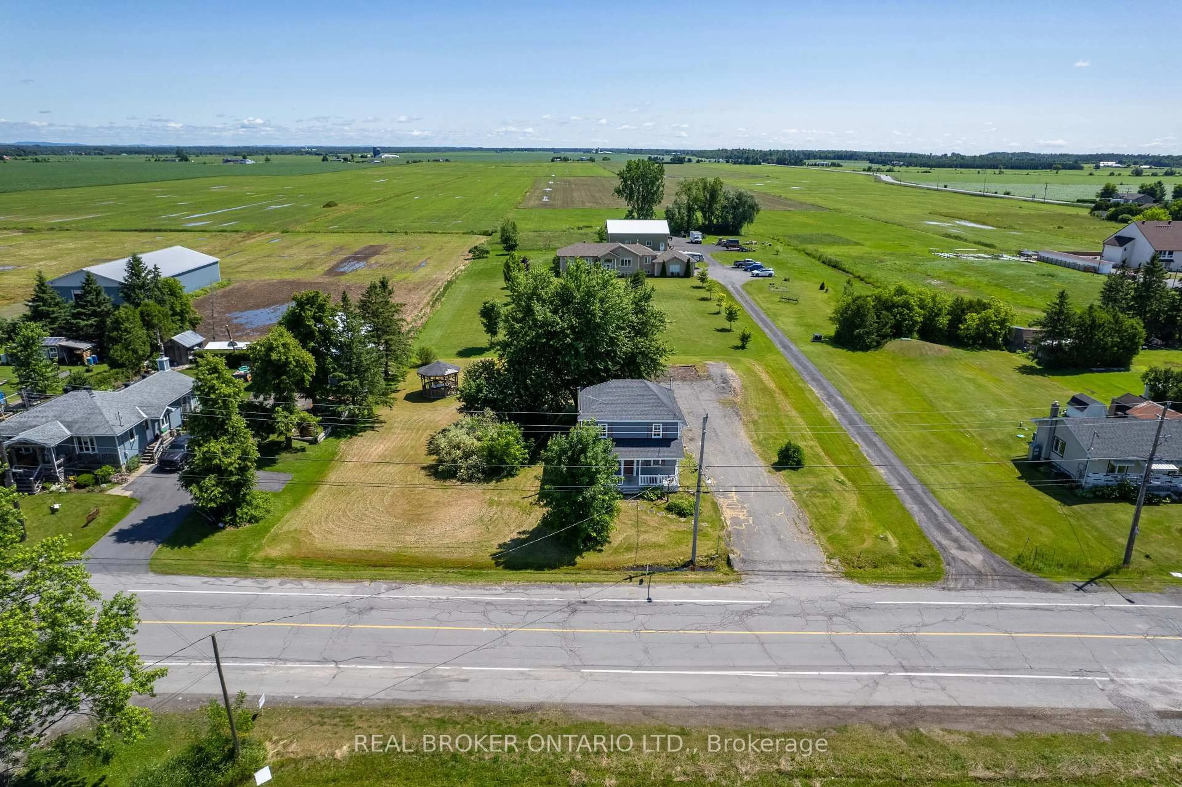 A pic from outside/outdoor area/front of a property/back of a property/a pic from drone, water/lake/river/ocean view for 3449 Sarsfield Rd, Sarsfield Ontario K0A 3E0