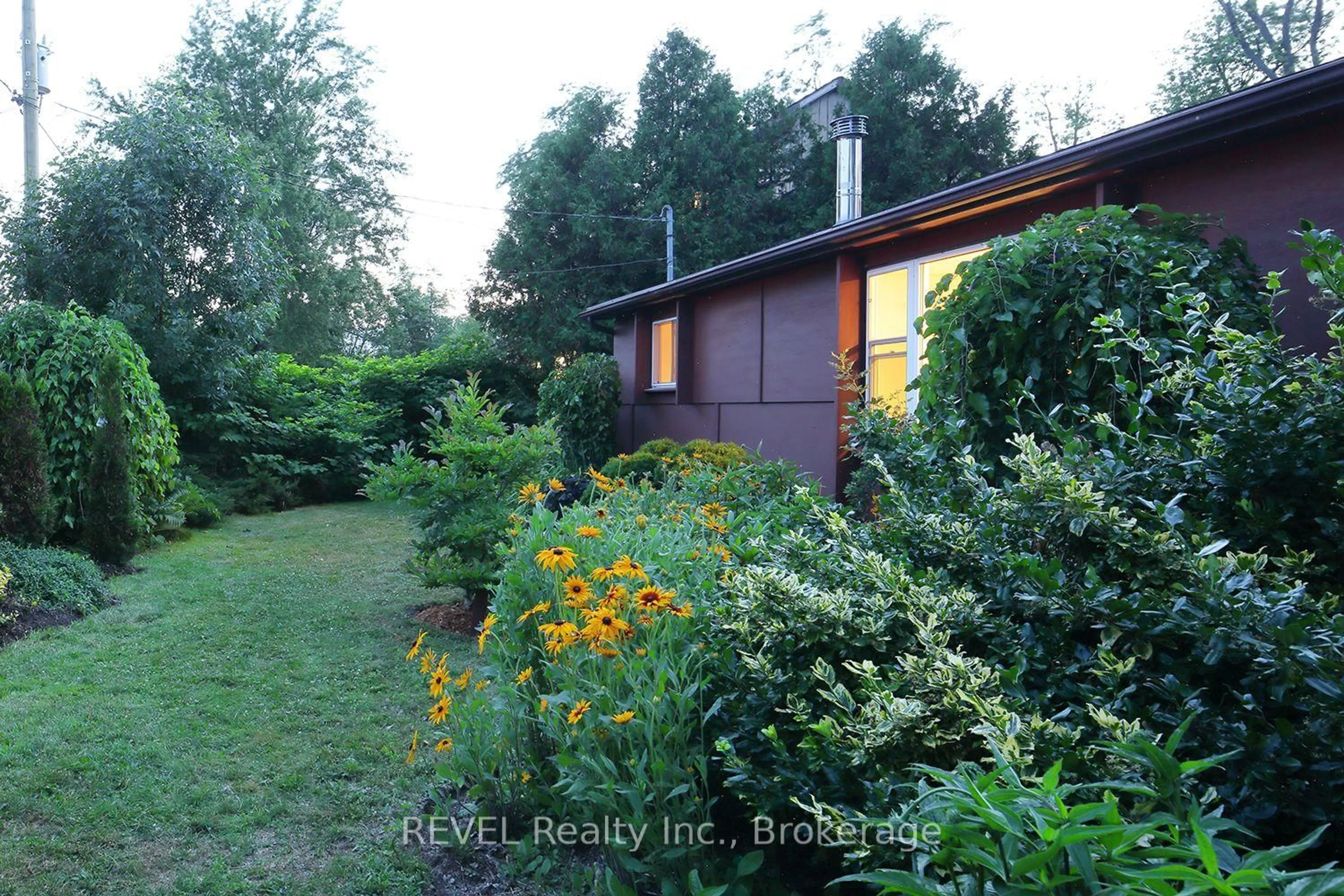 Unknown for 756 EDGEMERE Rd, Fort Erie Ontario L2A 1A4