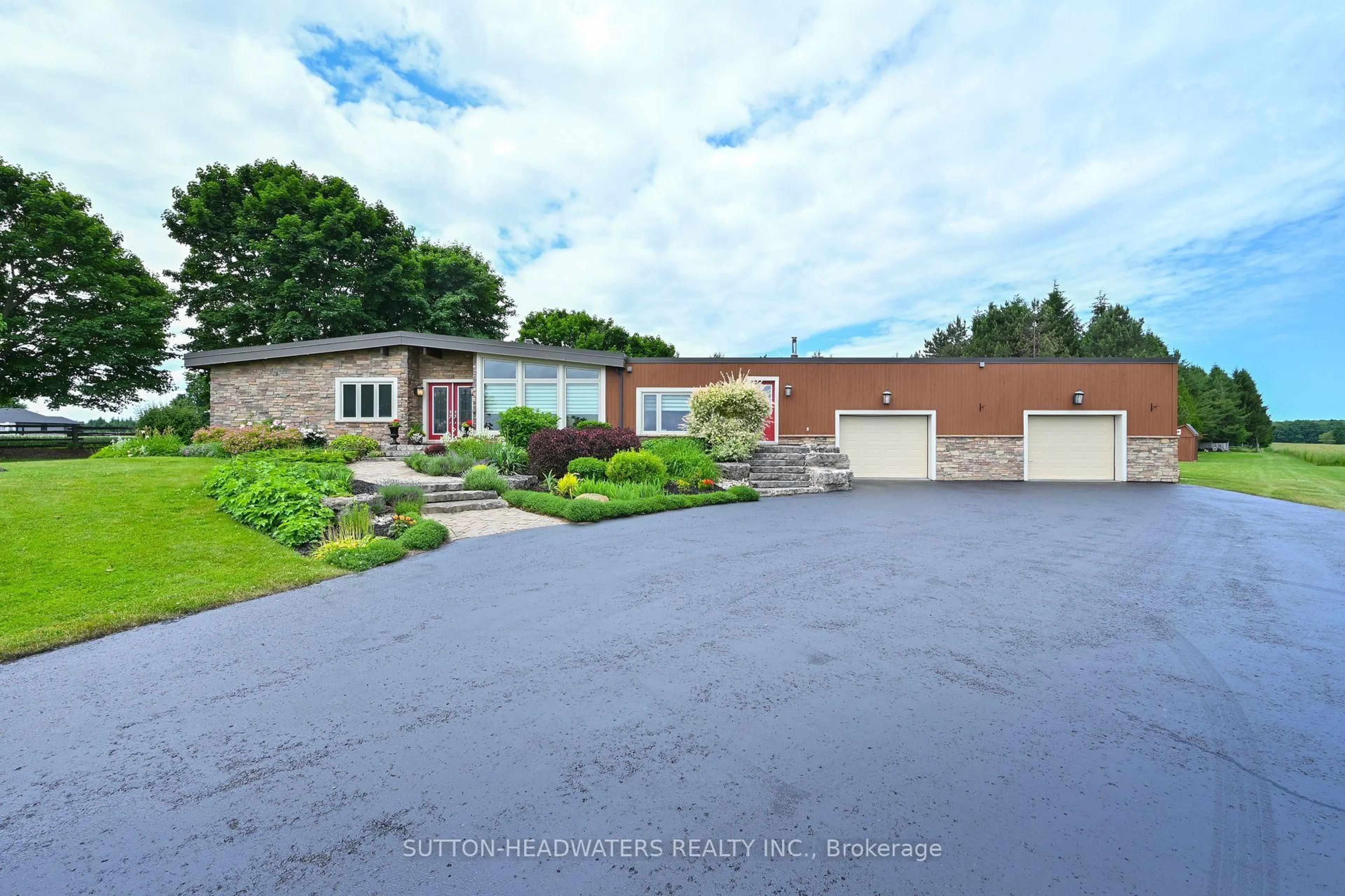 A pic from outside/outdoor area/front of a property/back of a property/a pic from drone, unknown for 064349 County Rd 3, East Garafraxa Ontario L9W 7J5