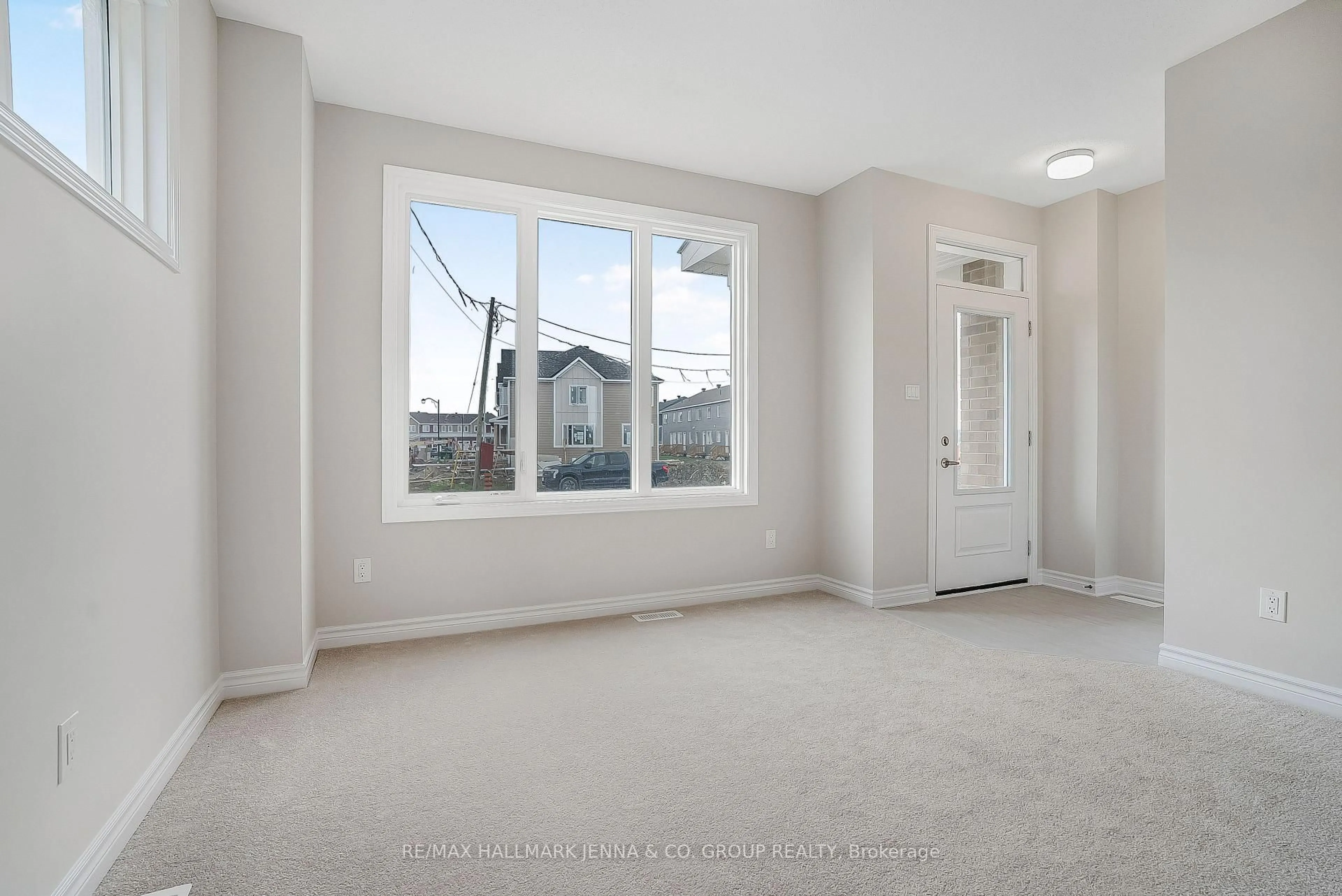 A pic of a room for 317 Cantering Dr, Stittsville Ontario K0A 2Z2