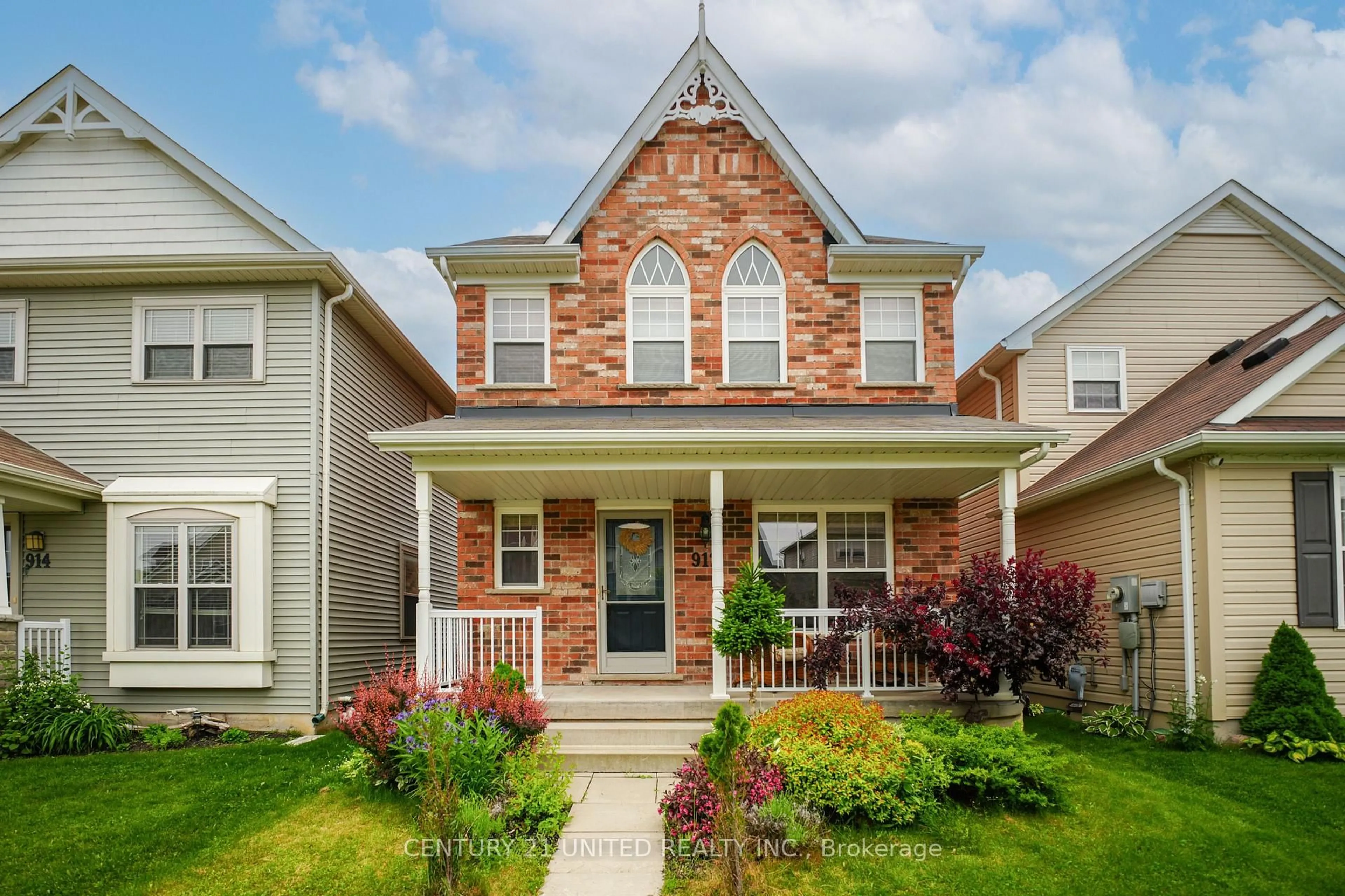Home with brick exterior material, street for 912 Broadway Blvd, Peterborough North Ontario K9H 0G8