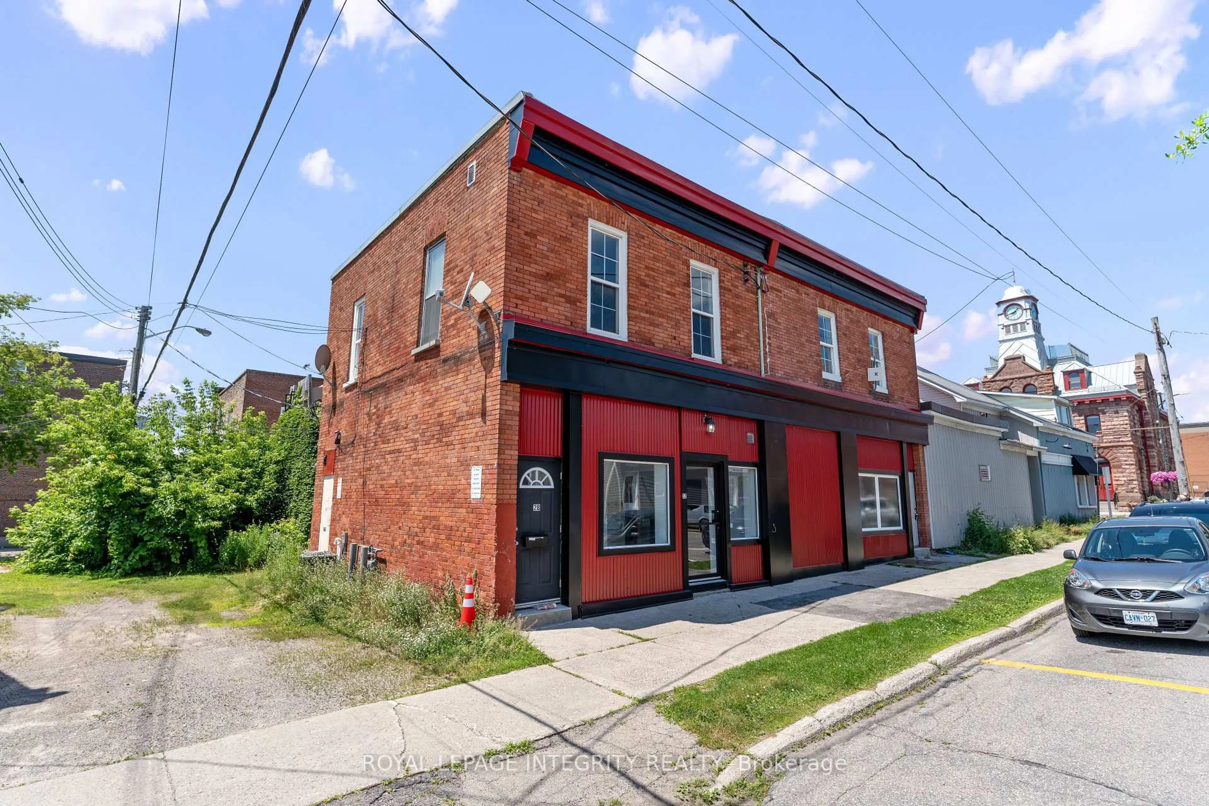 Home with brick exterior material, building for 28-34 Market St, Smiths Falls Ontario K7A 2E6