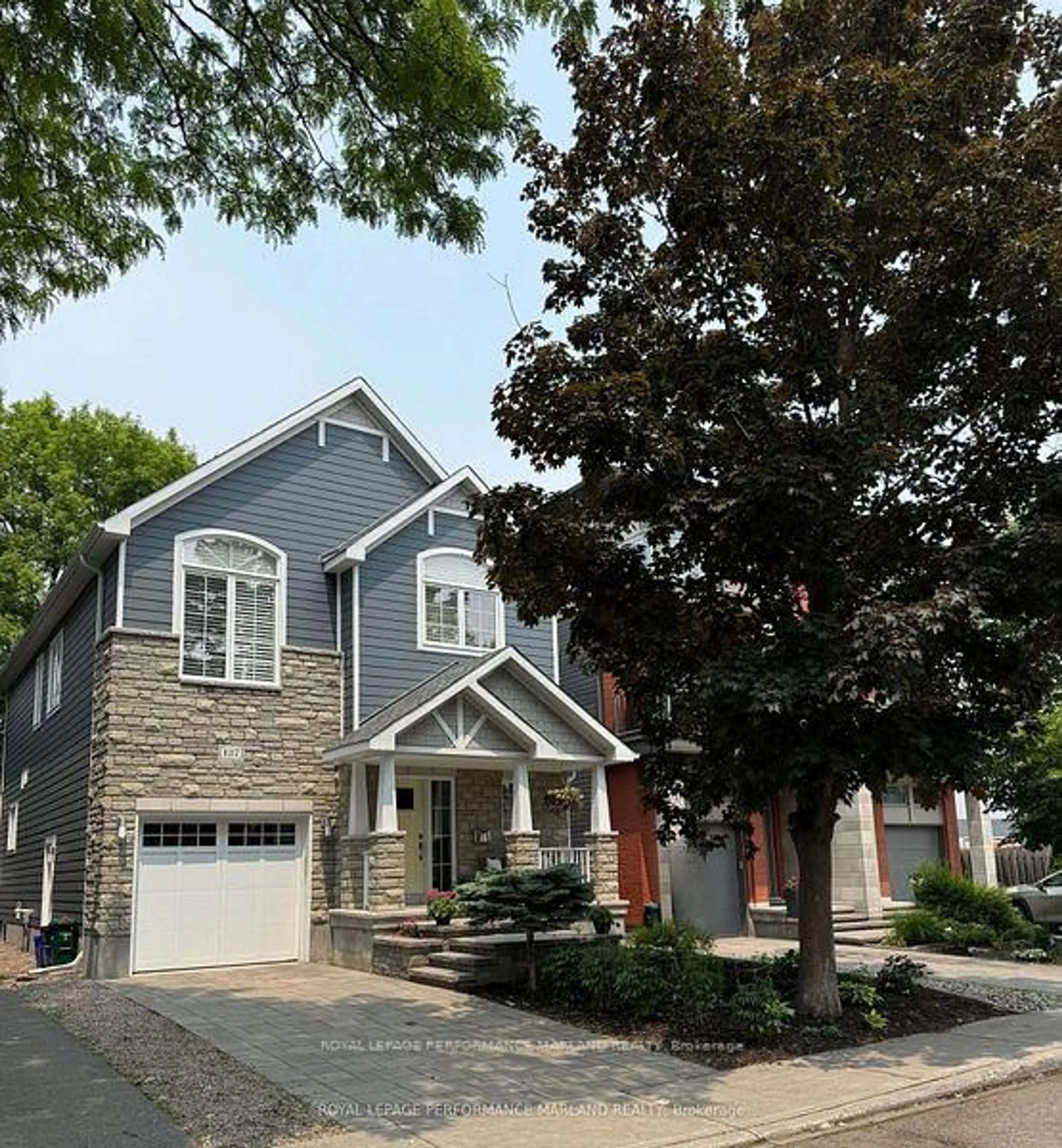 Home with brick exterior material, street for 137 Glebe Ave, Ottawa Ontario K1S 2C4