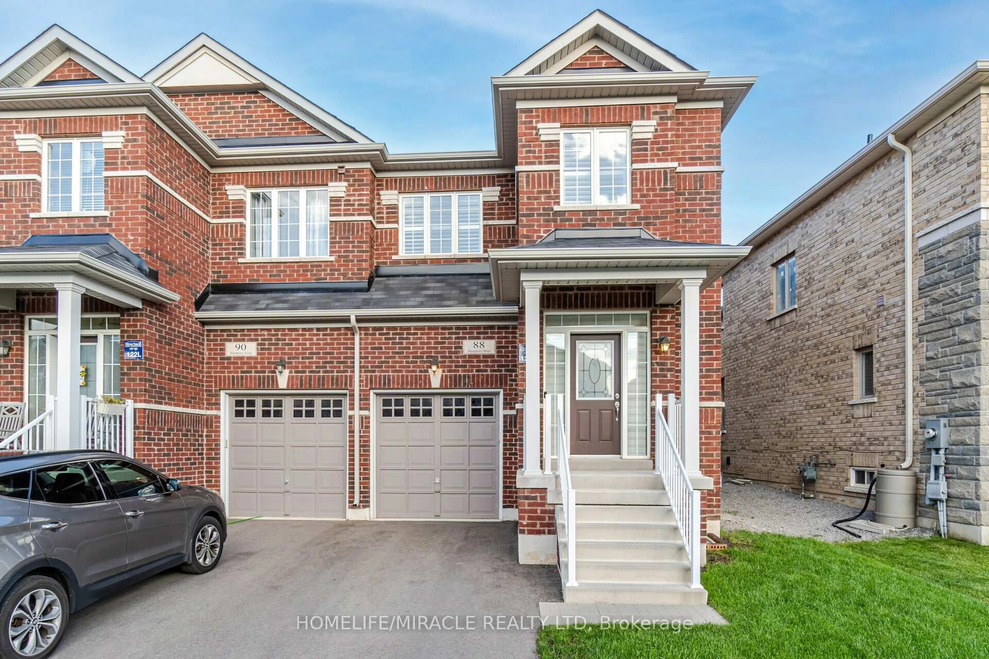 Home with brick exterior material, street for 88 Humphrey St, Hamilton Ontario L8B 0T6