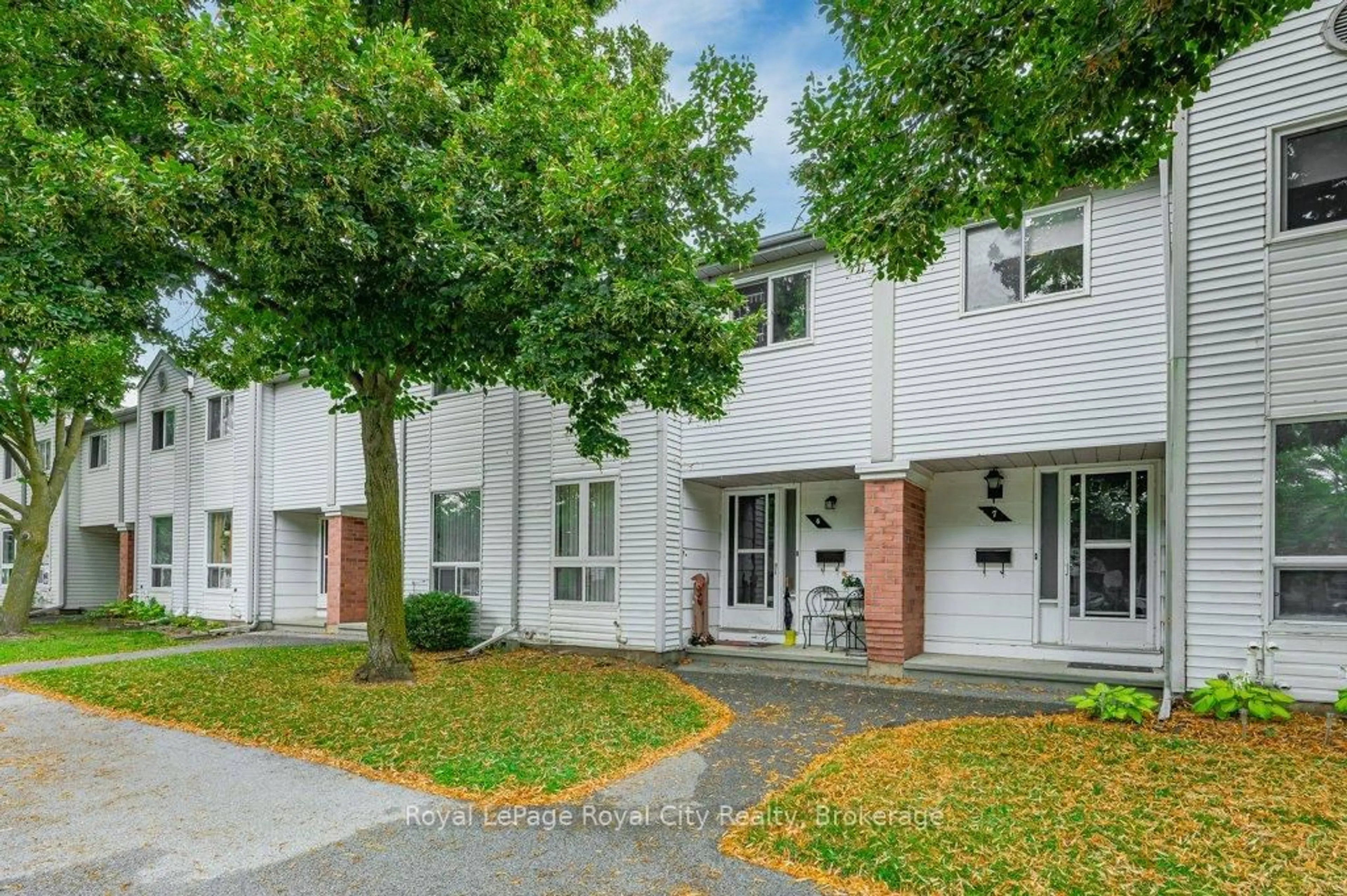 Unknown for 40 Imperial Rd #6, Guelph Ontario N1H 8B4