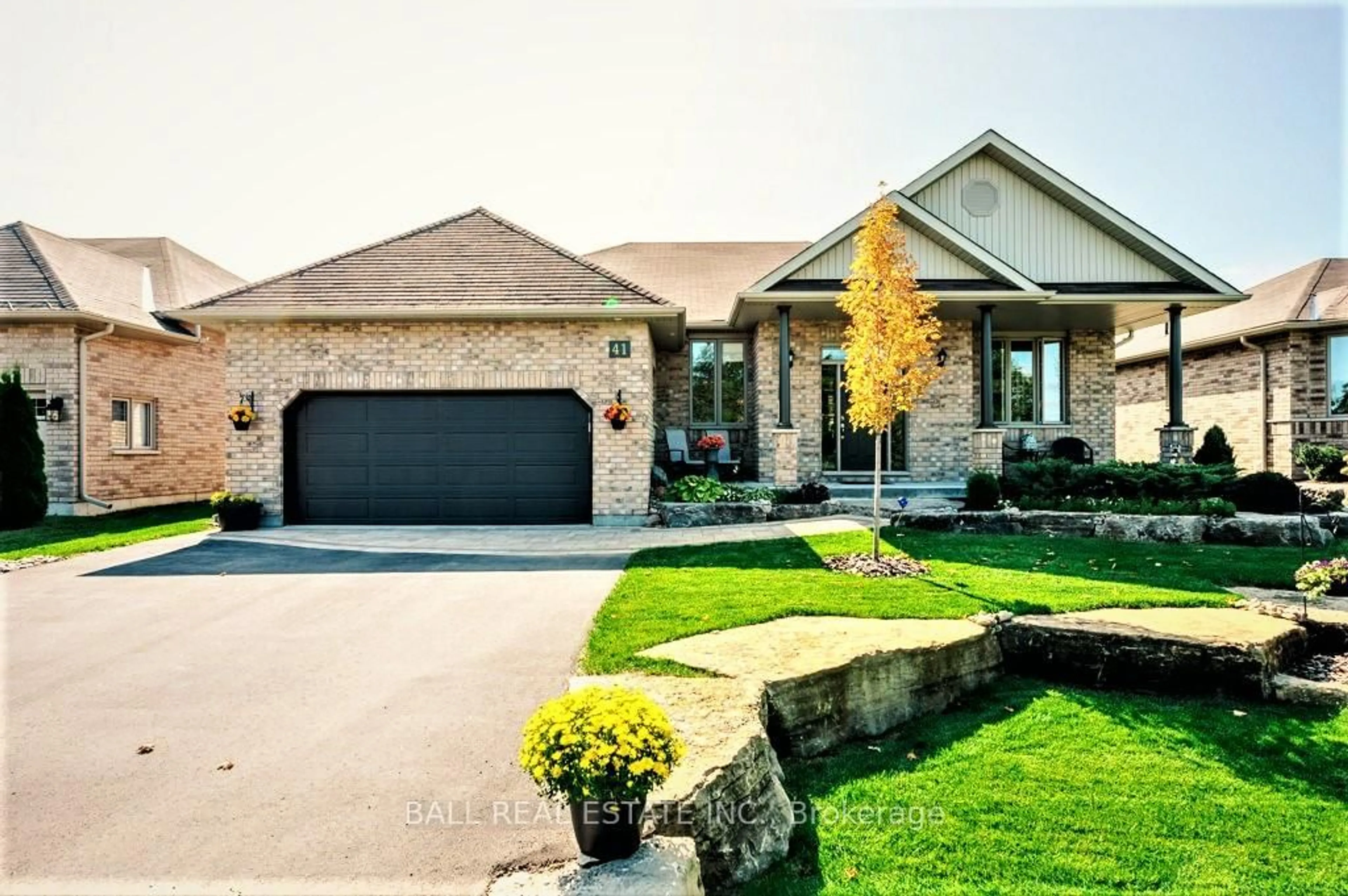 Home with brick exterior material, street for 41 South Harbour Dr, Kawartha Lakes Ontario K0M 1A0