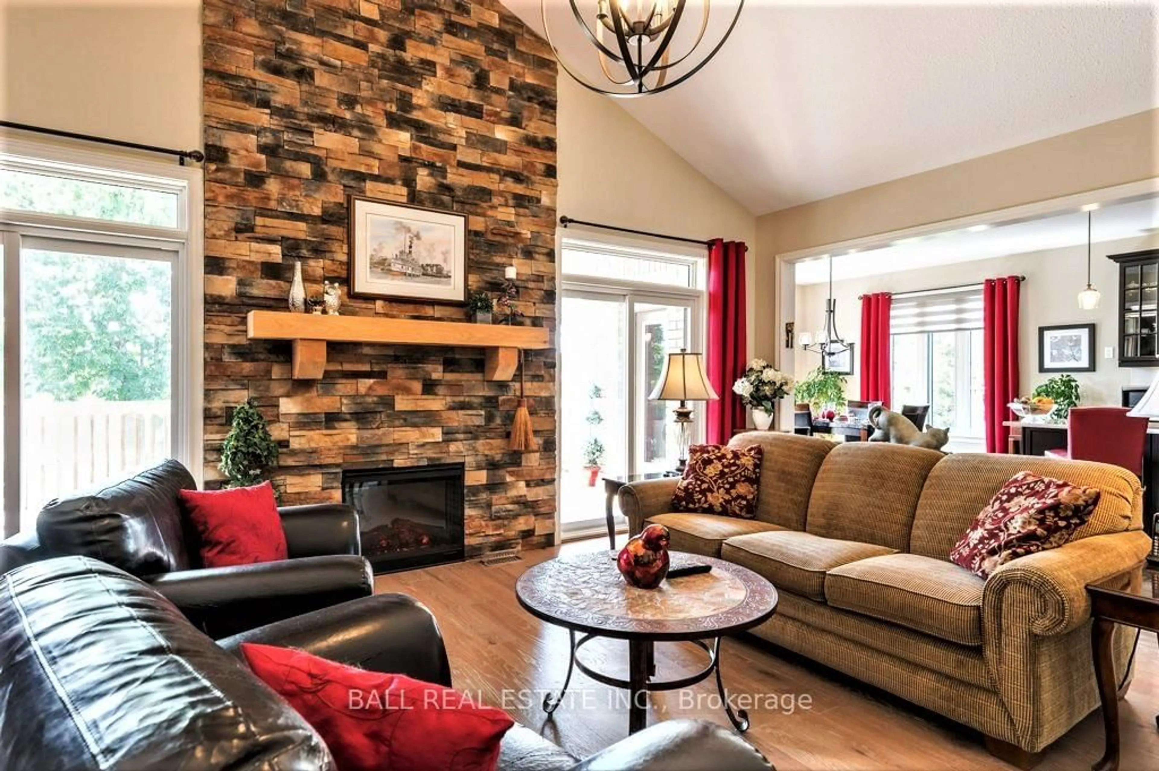 Living room with furniture, unknown for 41 South Harbour Dr, Kawartha Lakes Ontario K0M 1A0
