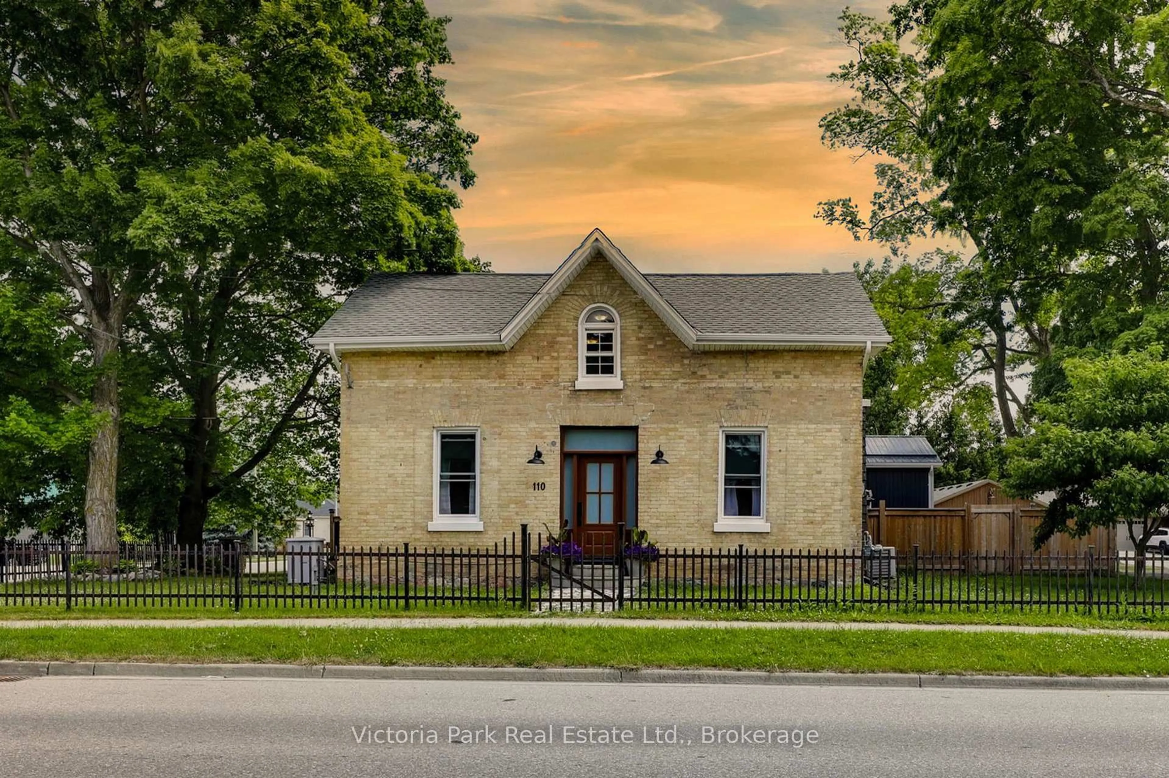 Home with brick exterior material, building for 110 Huron St, Zorra Ontario N0J 1J0