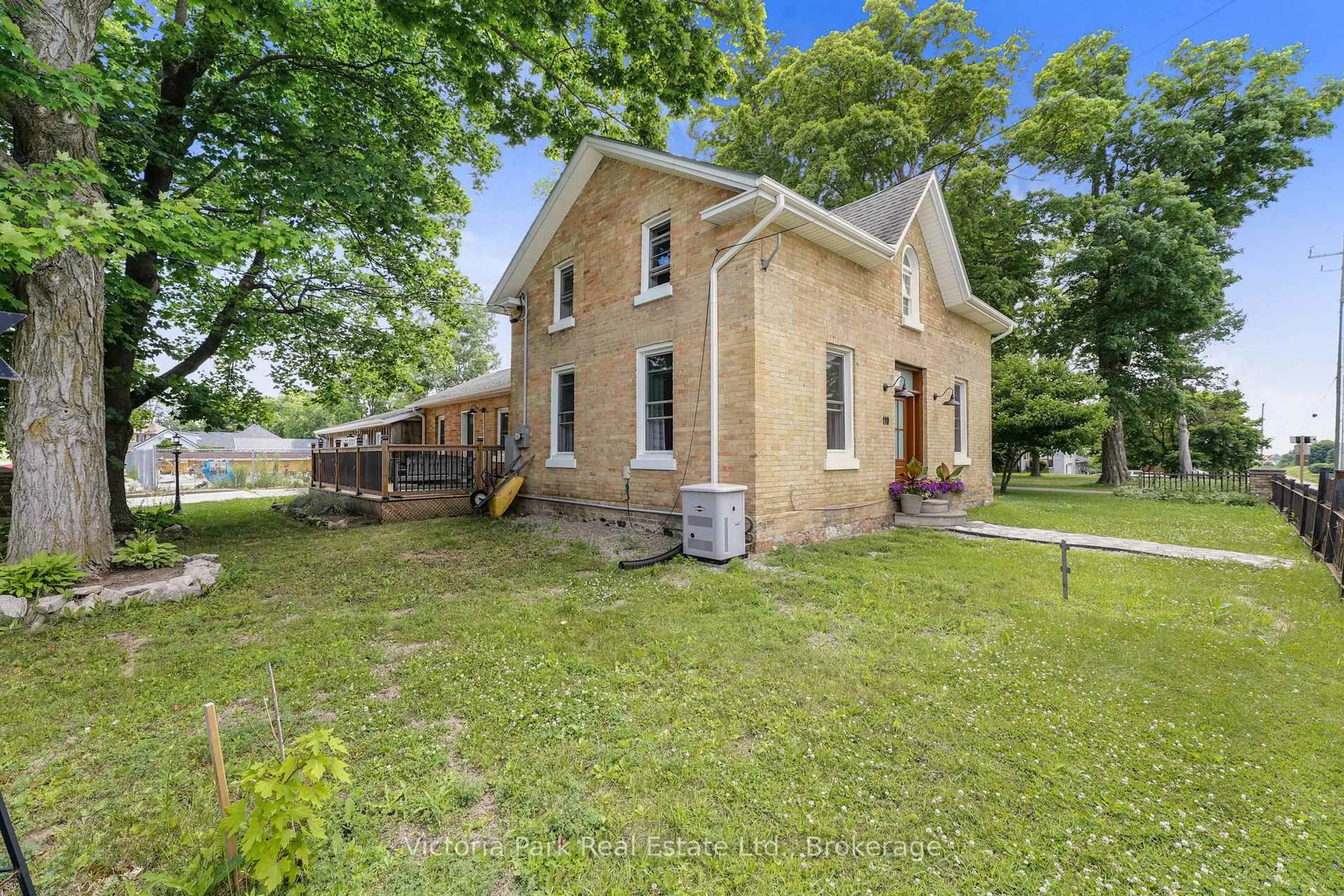 Home with brick exterior material, building for 110 Huron St, Zorra Ontario N0J 1J0