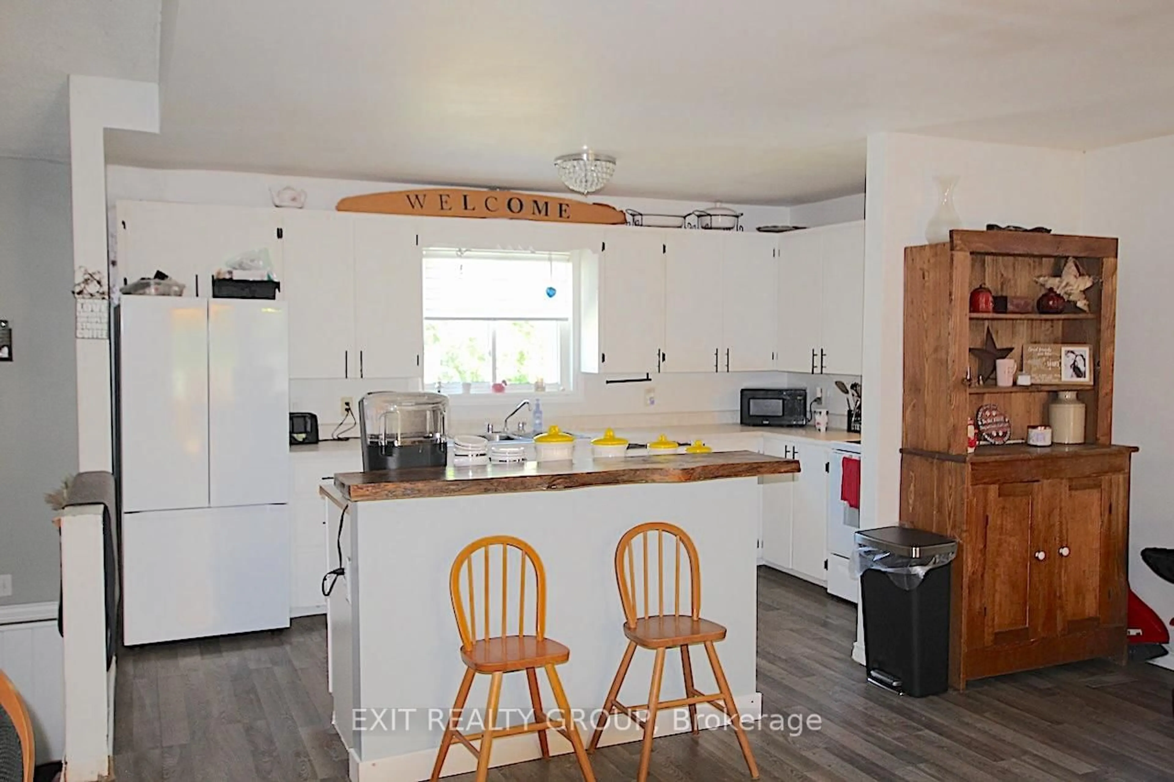 Open concept kitchen, unknown for 80 Rollins St, Madoc Ontario K0K 2K0